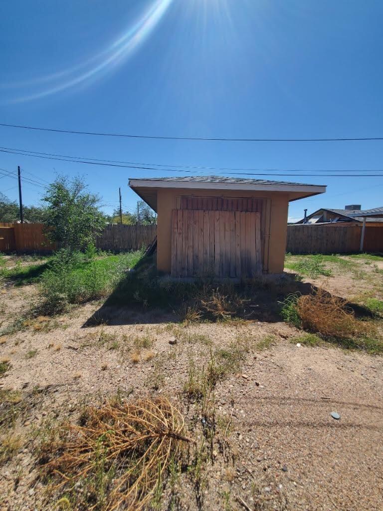 302 S 3rd St Street