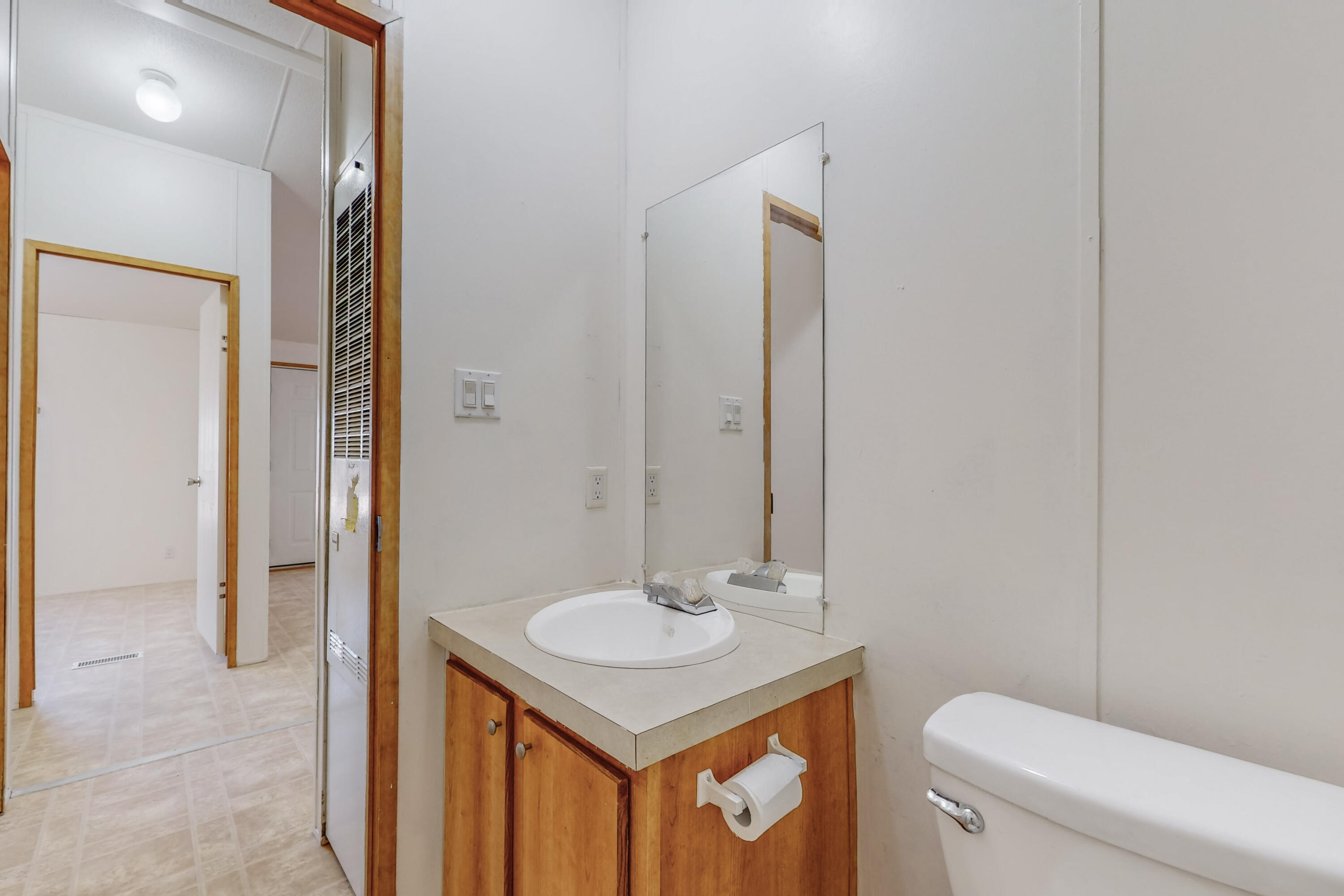 5828 Isleta Boulevard SW Unit: B