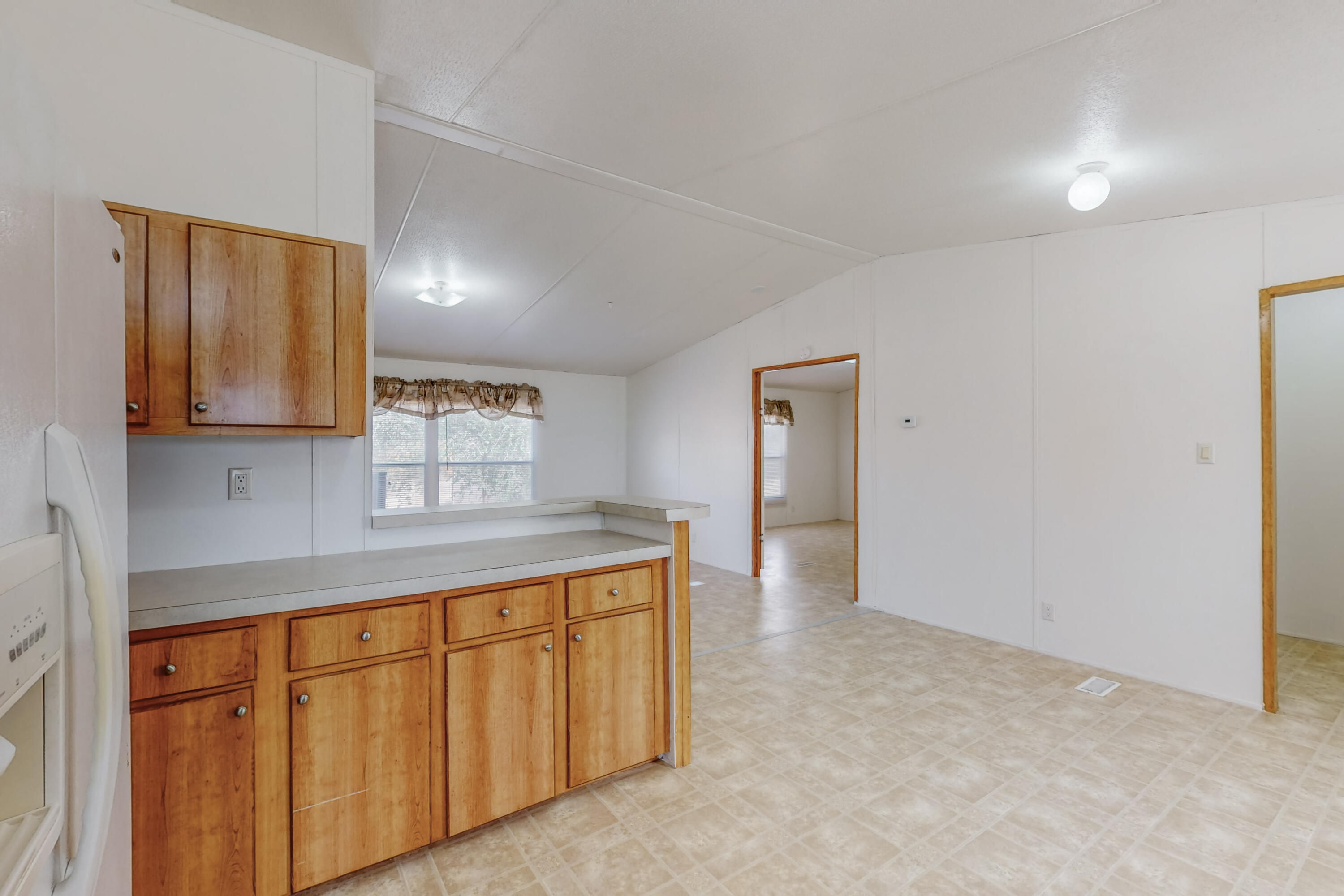 5828 Isleta Boulevard SW Unit: B
