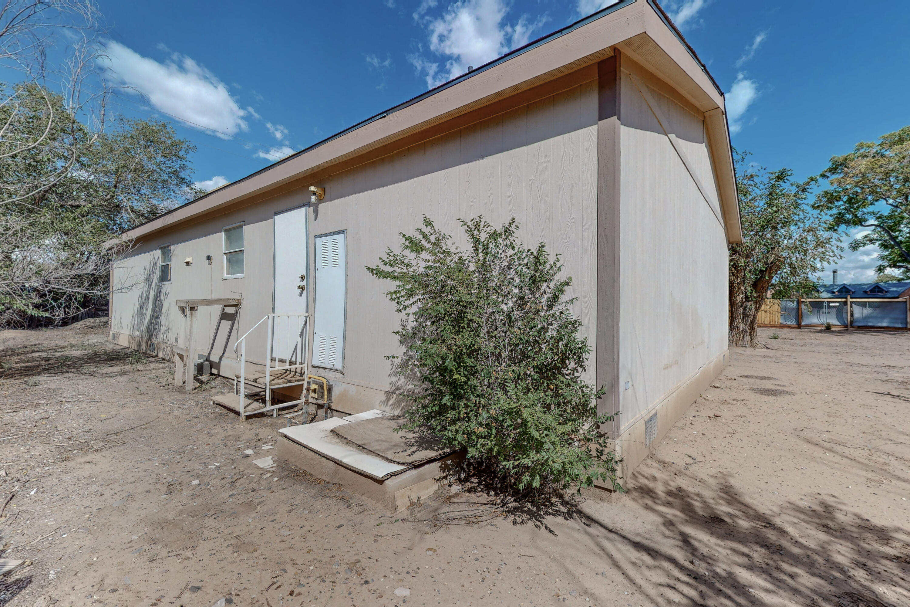 5828 Isleta Boulevard SW Unit: B