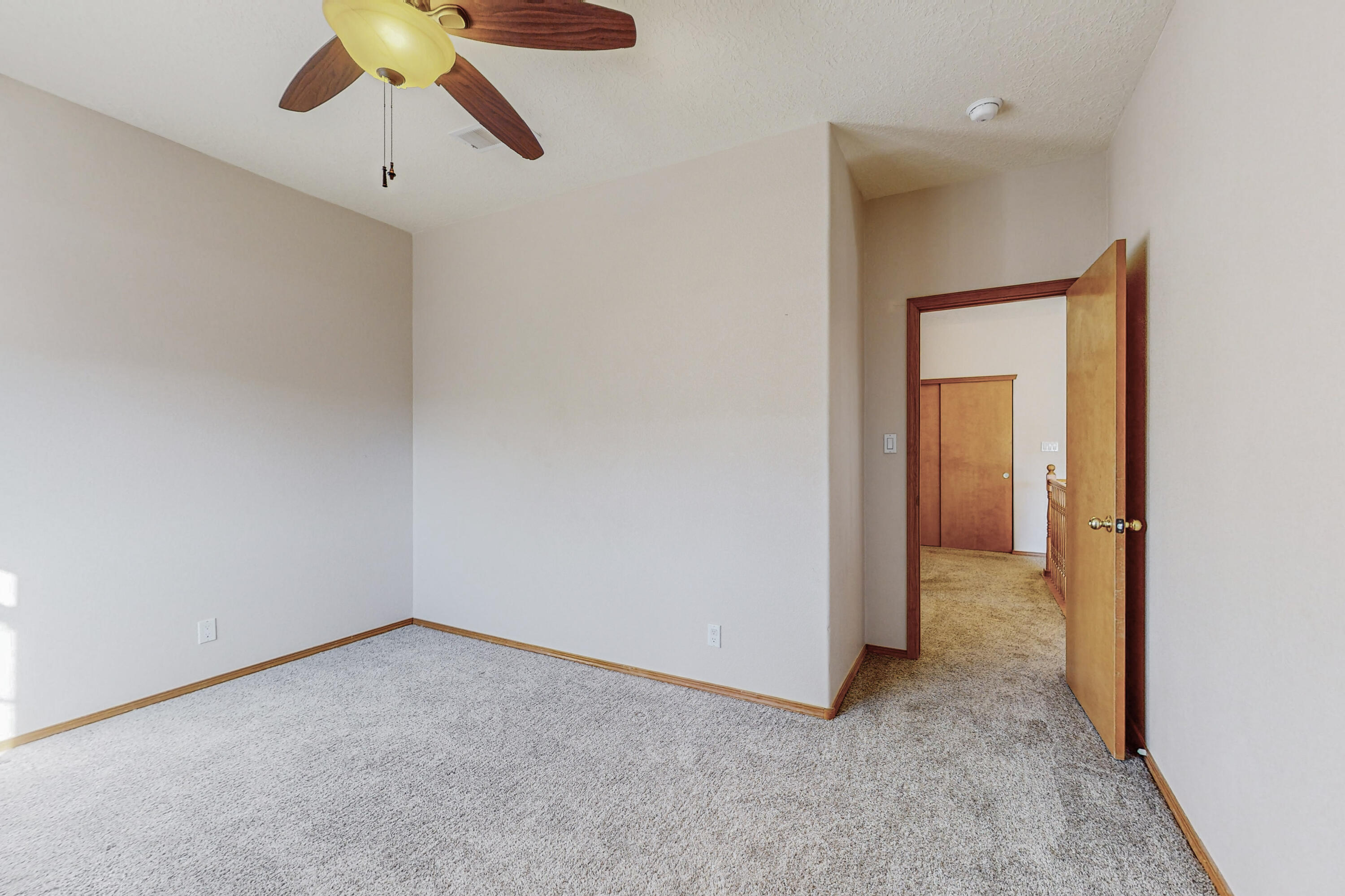 2400 Oakbrook Drive NW