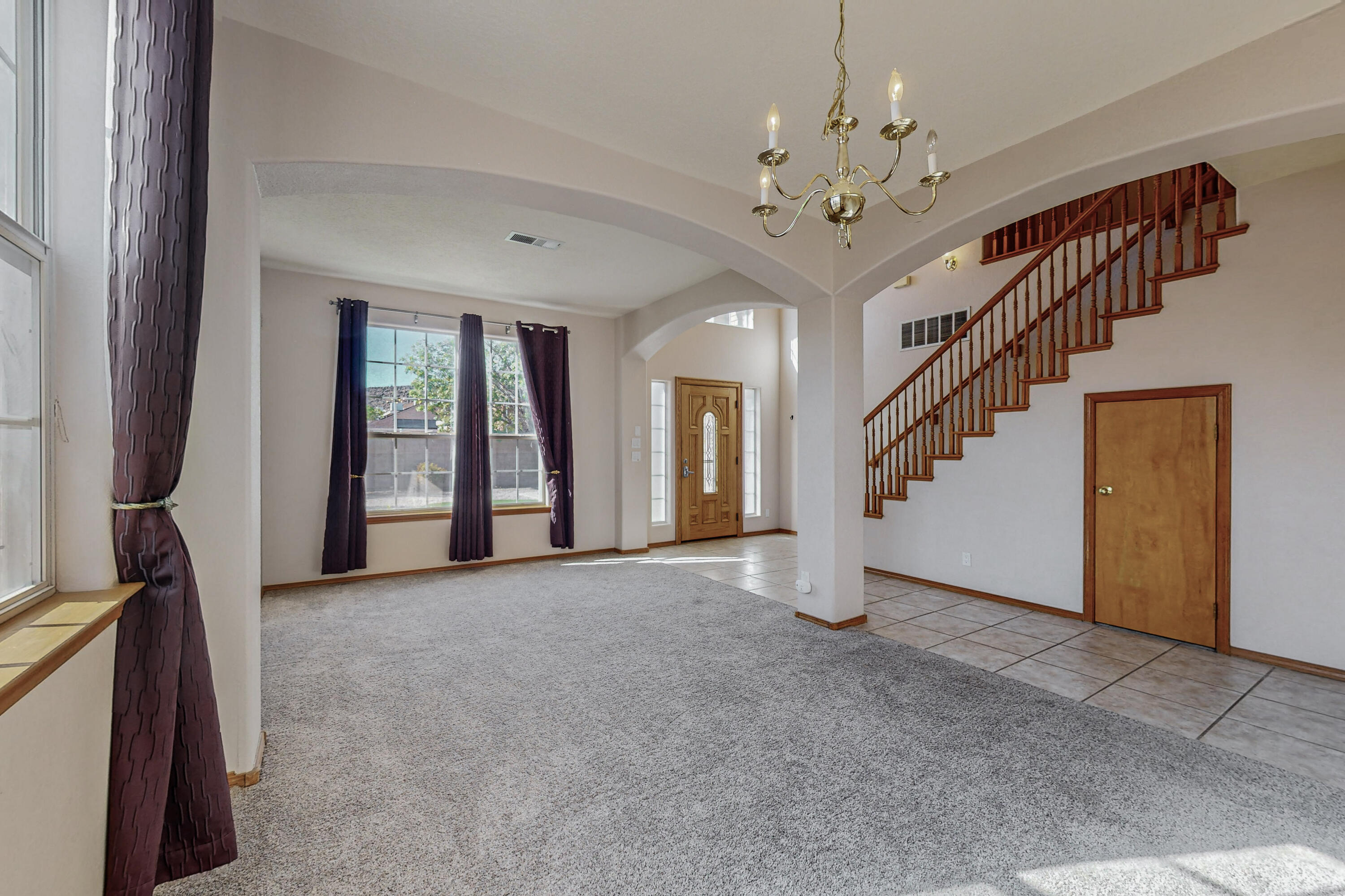 2400 Oakbrook Drive NW