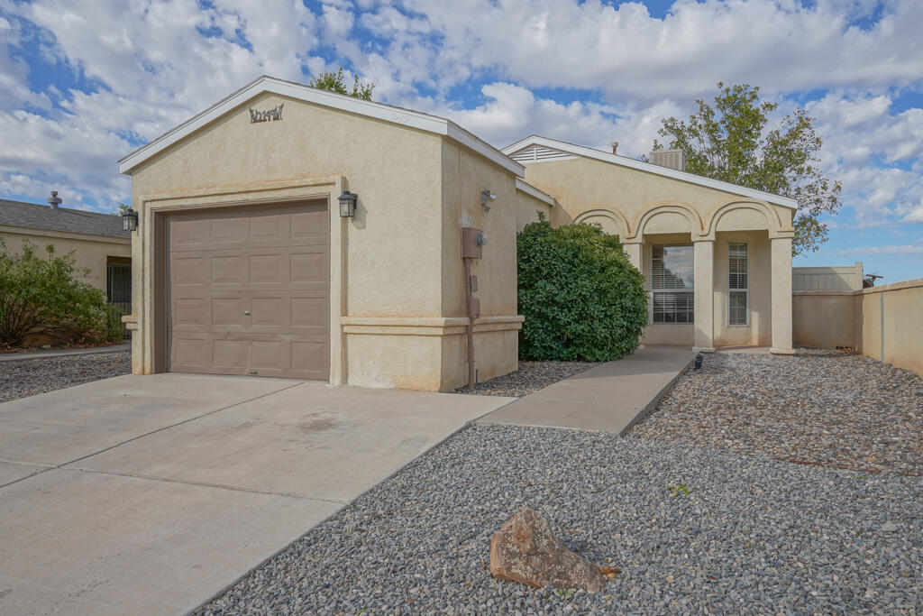 2149 High Desert Circle NE