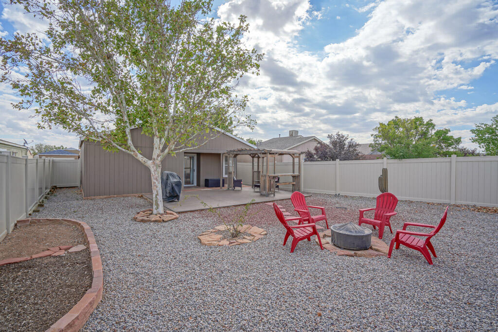 2149 High Desert Circle NE