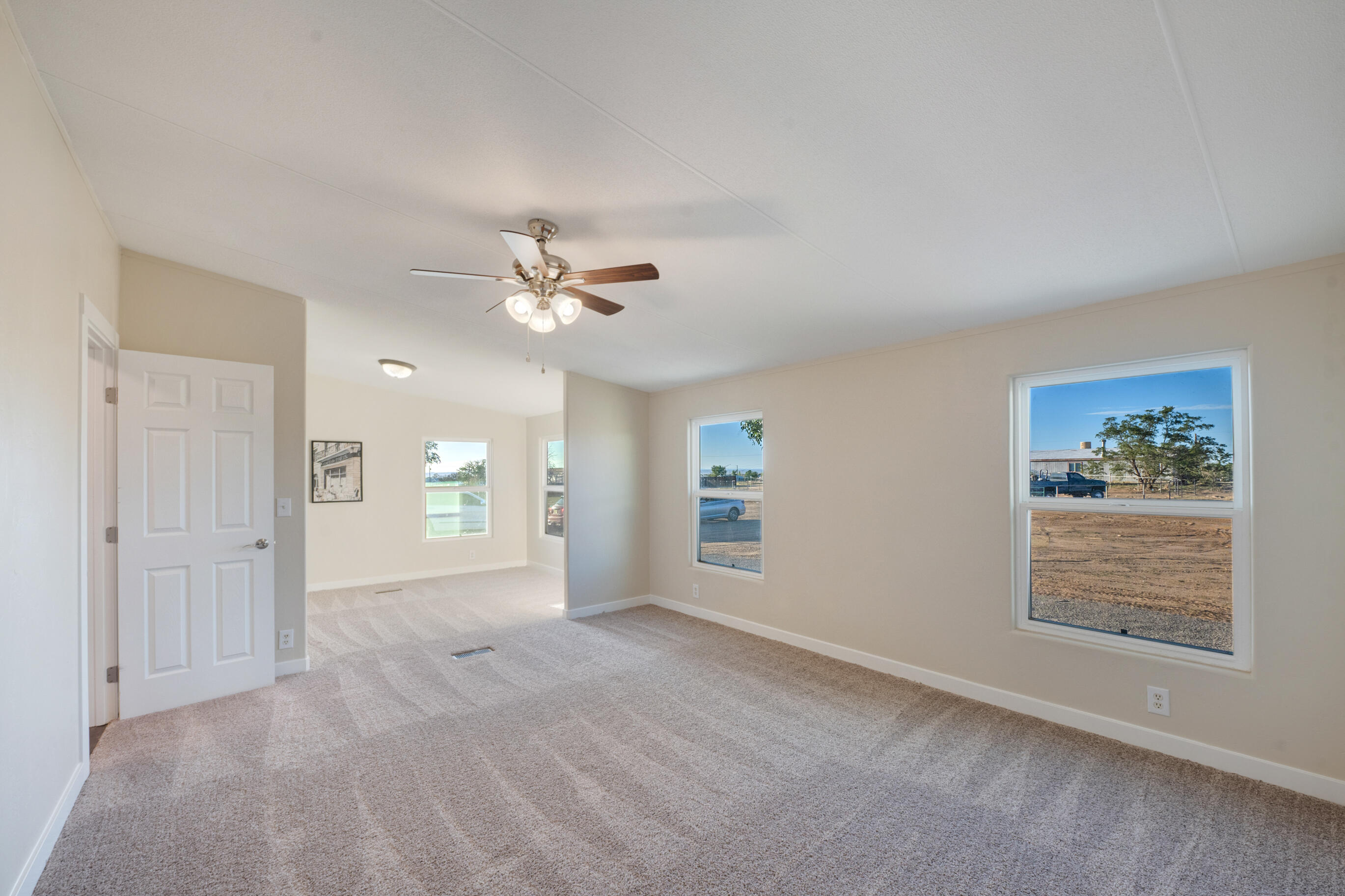 476 Meadowlake Road