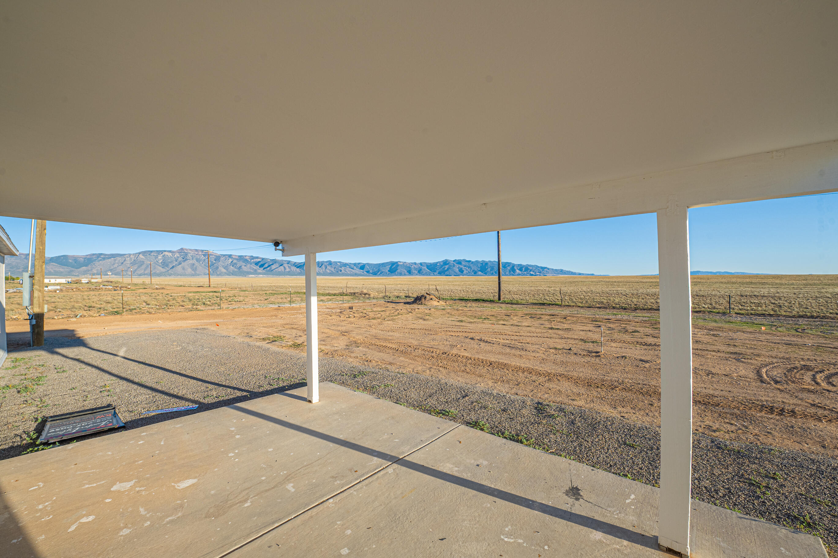 476 Meadowlake Road