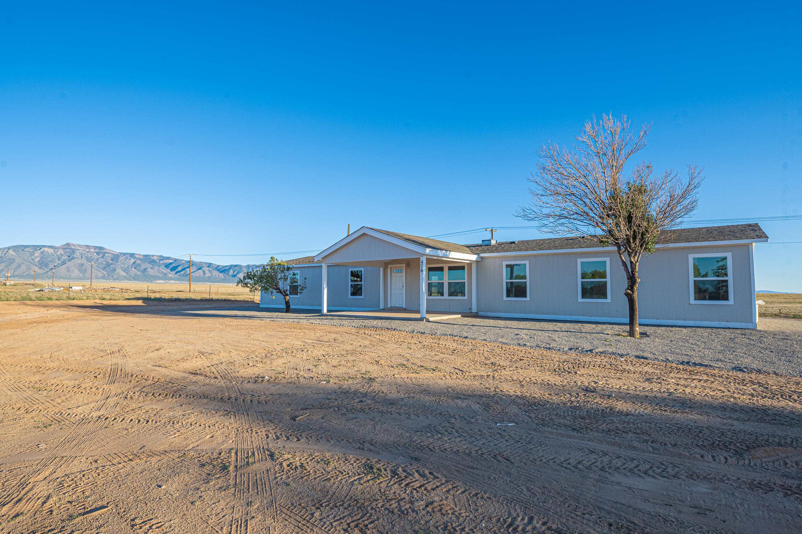 476 Meadowlake Road