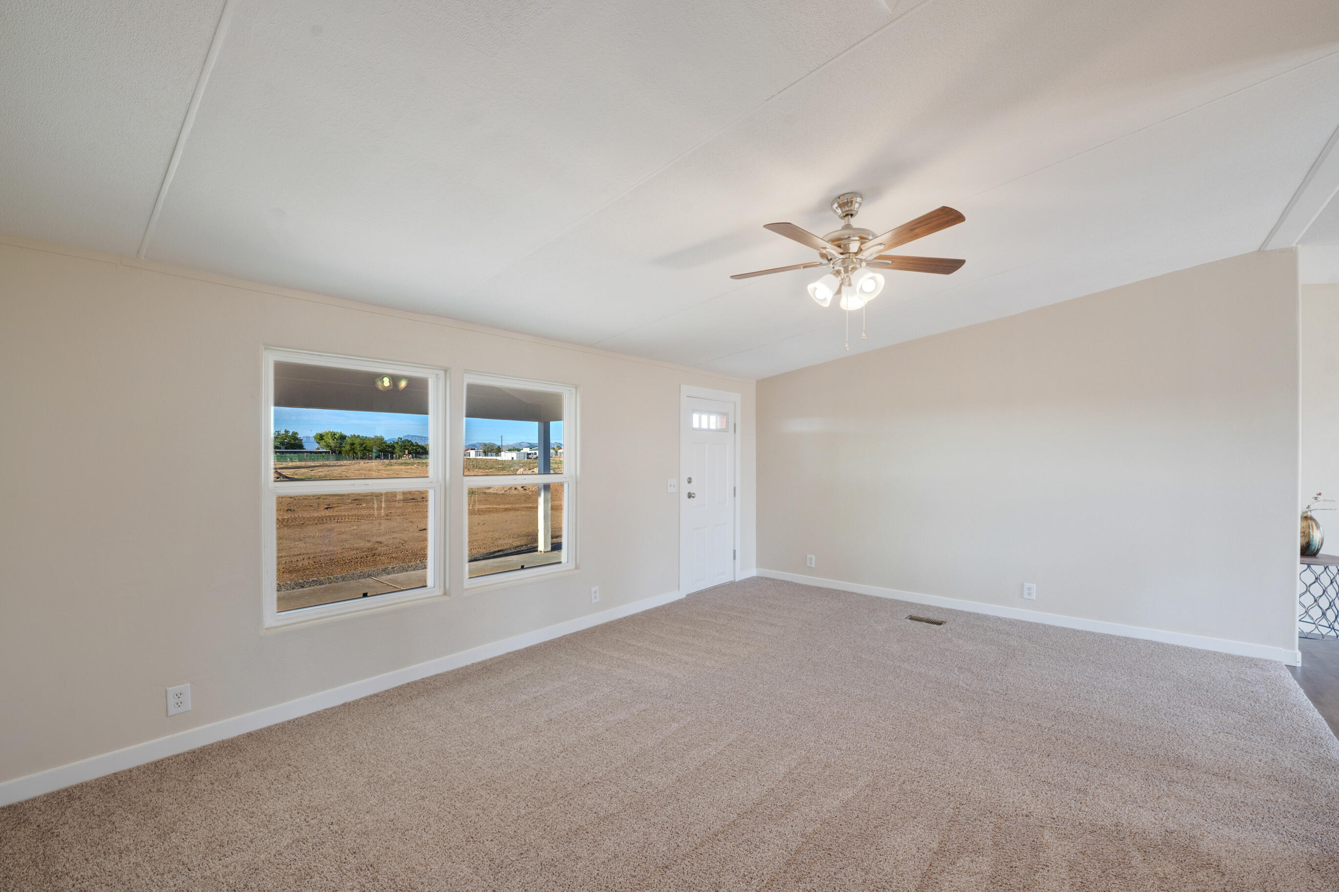 476 Meadowlake Road