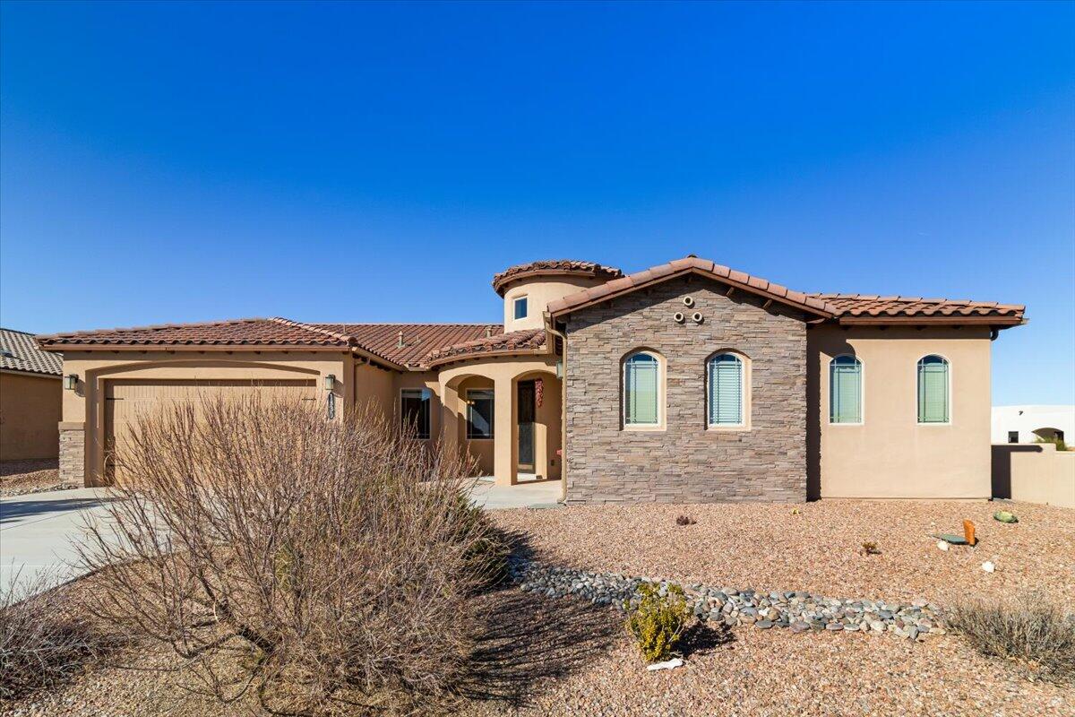 1839 Truchas Peak Trail NE