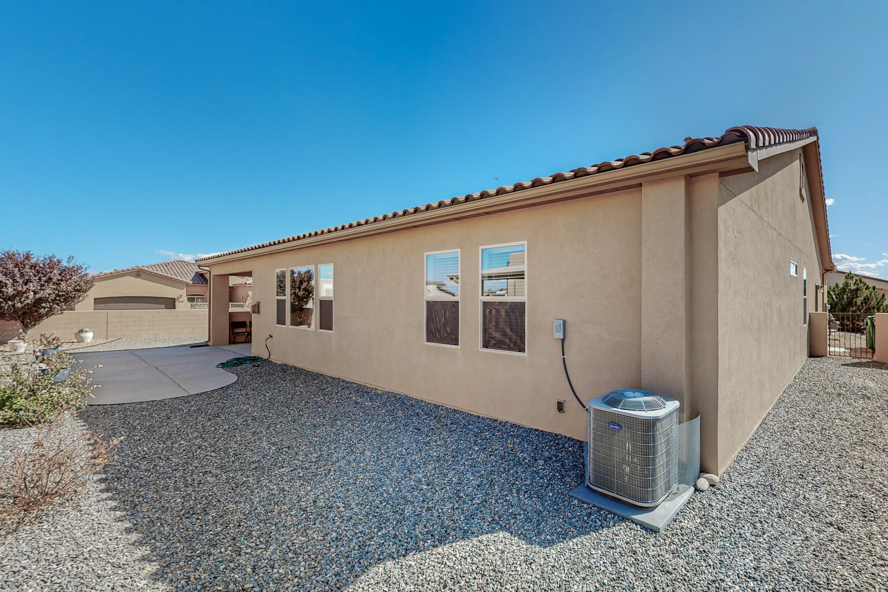 1839 Truchas Peak Trail NE