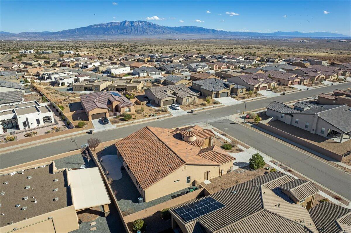 1839 Truchas Peak Trail NE