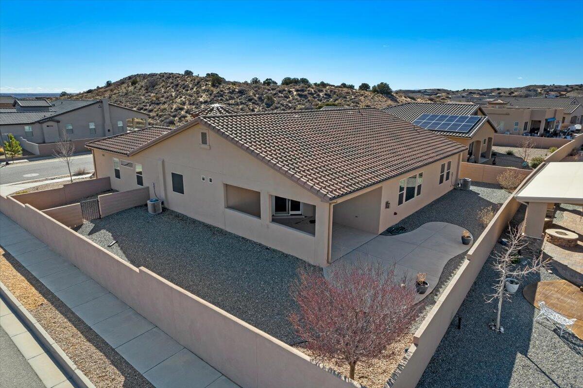 1839 Truchas Peak Trail NE