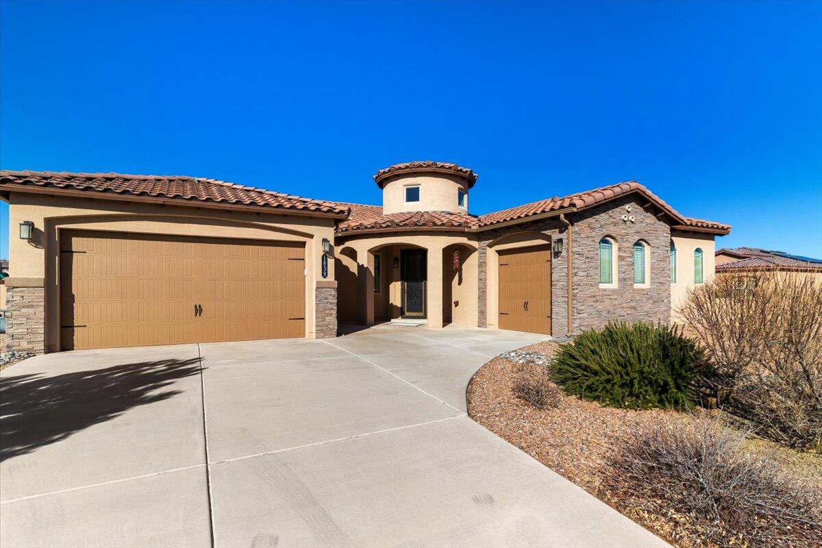 1839 Truchas Peak Trail NE