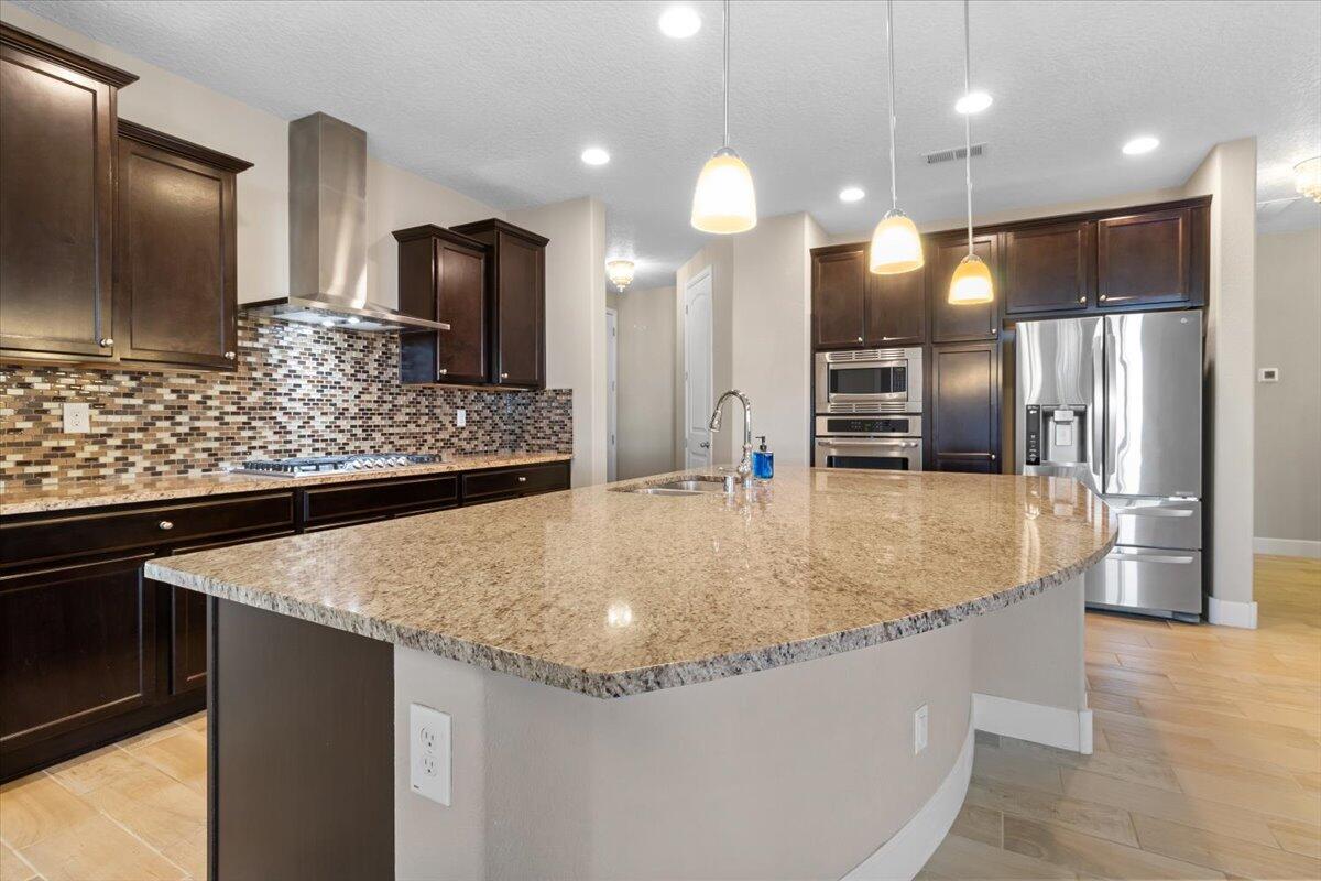 1839 Truchas Peak Trail NE