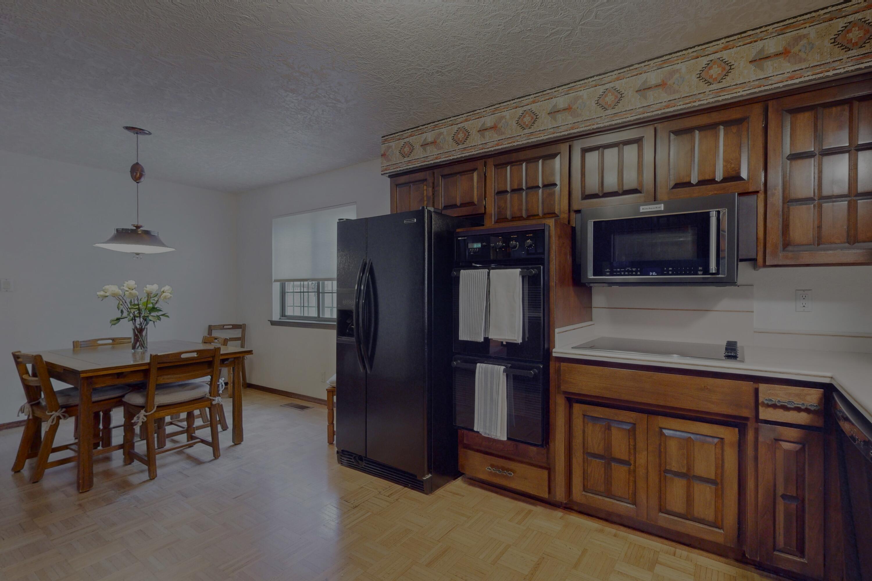 3805 Camino Don Diego NE