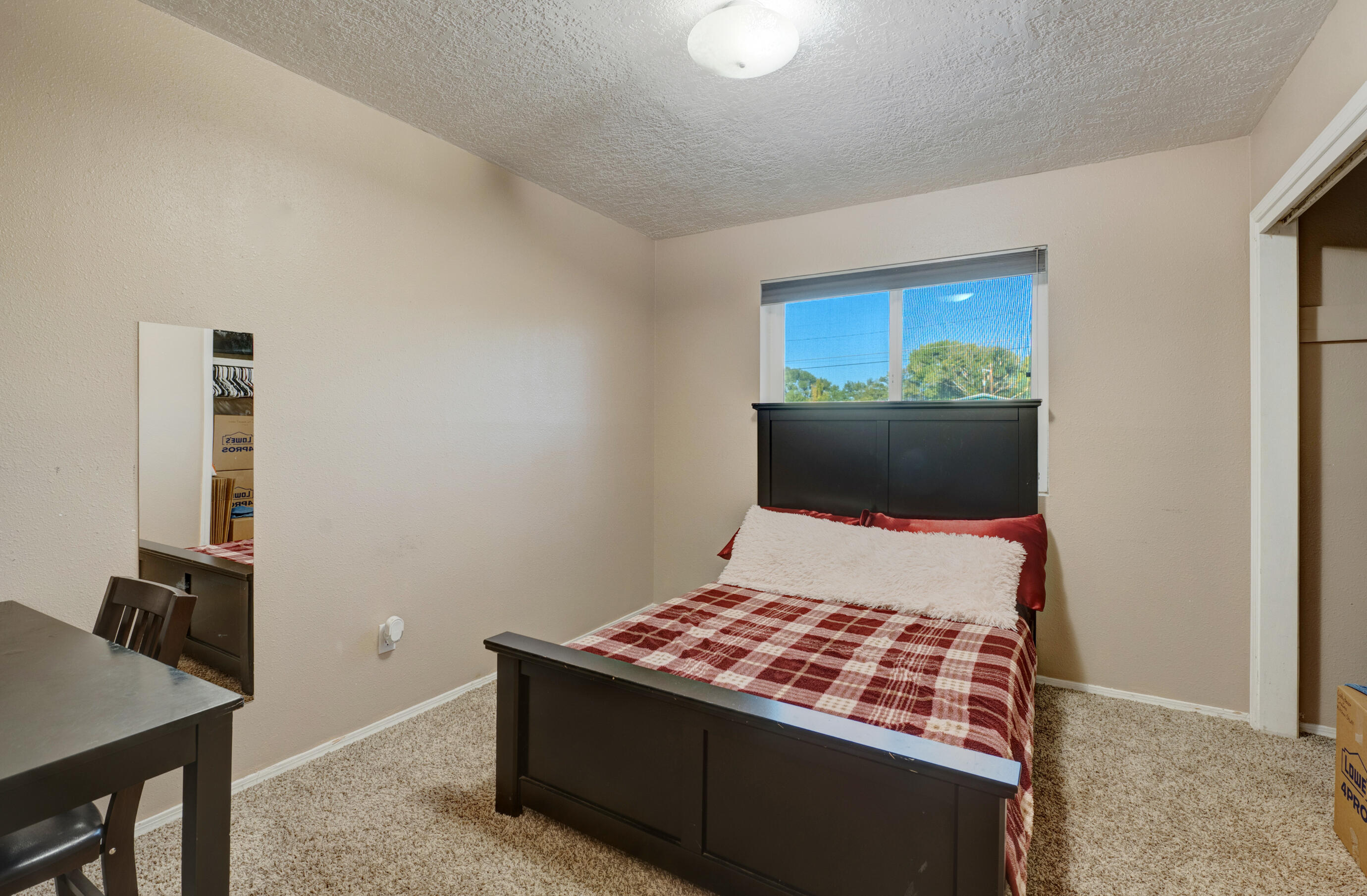 1236 Gabaldon Road
