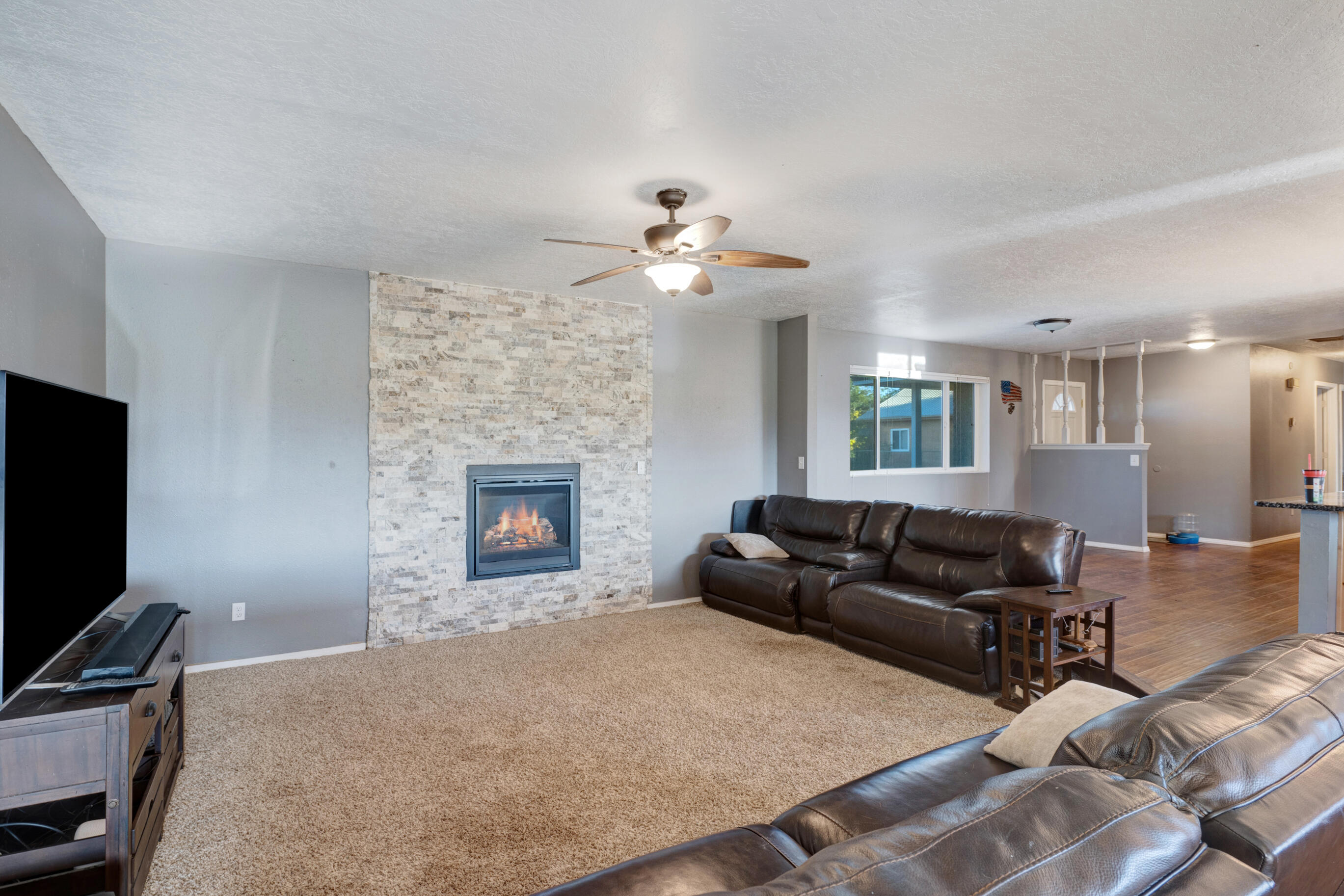 1236 Gabaldon Road