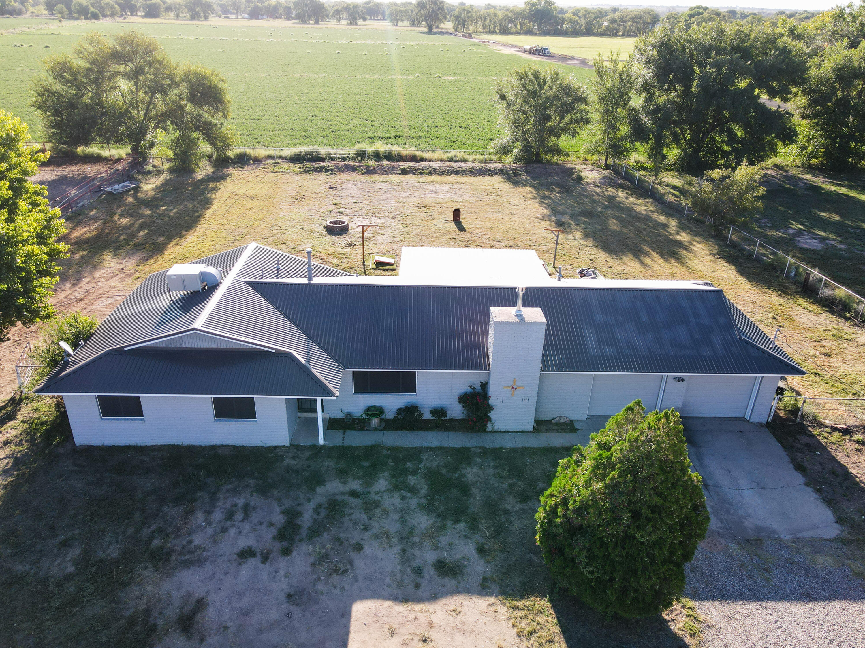 1236 Gabaldon Road