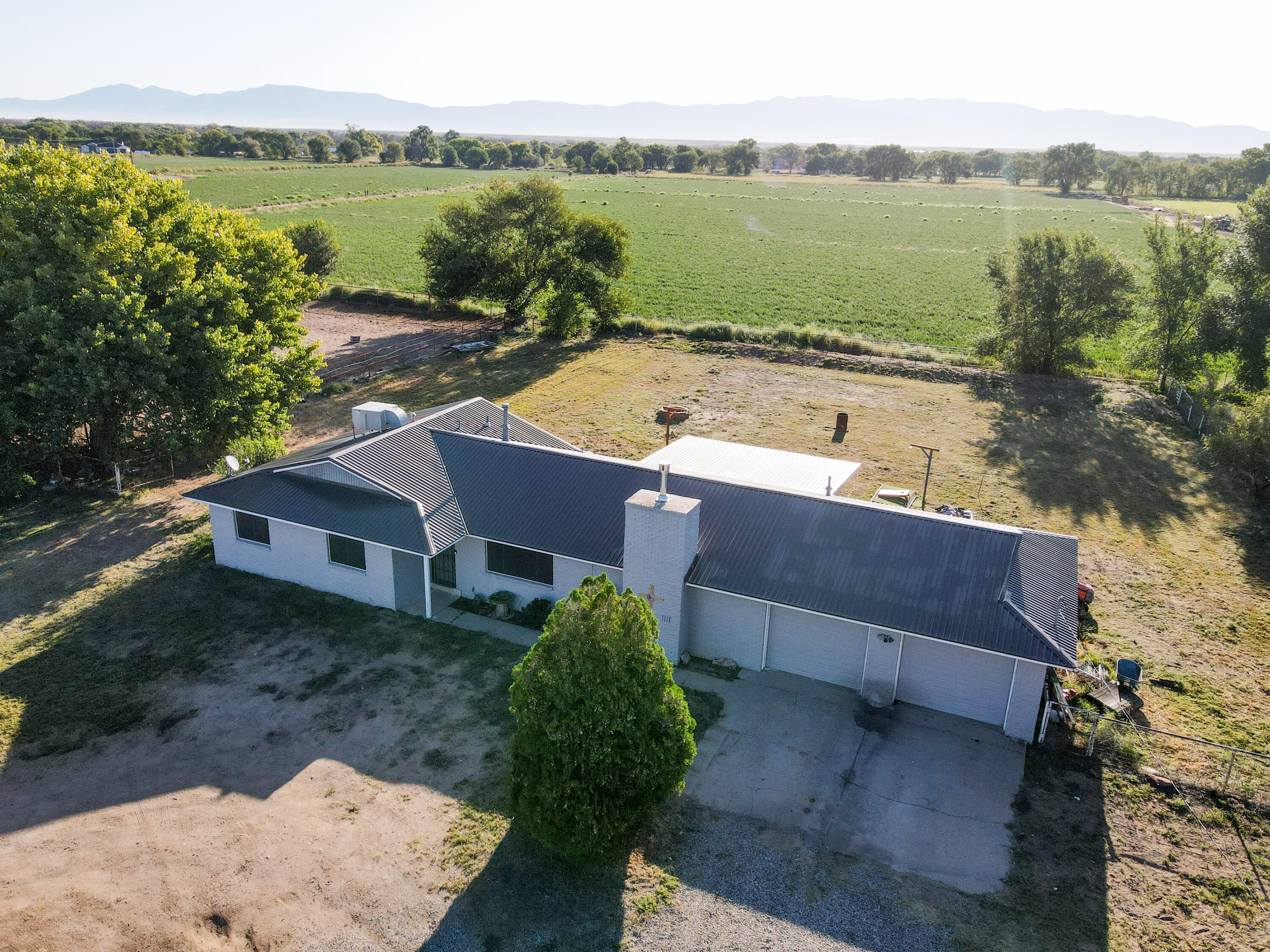 1236 Gabaldon Road