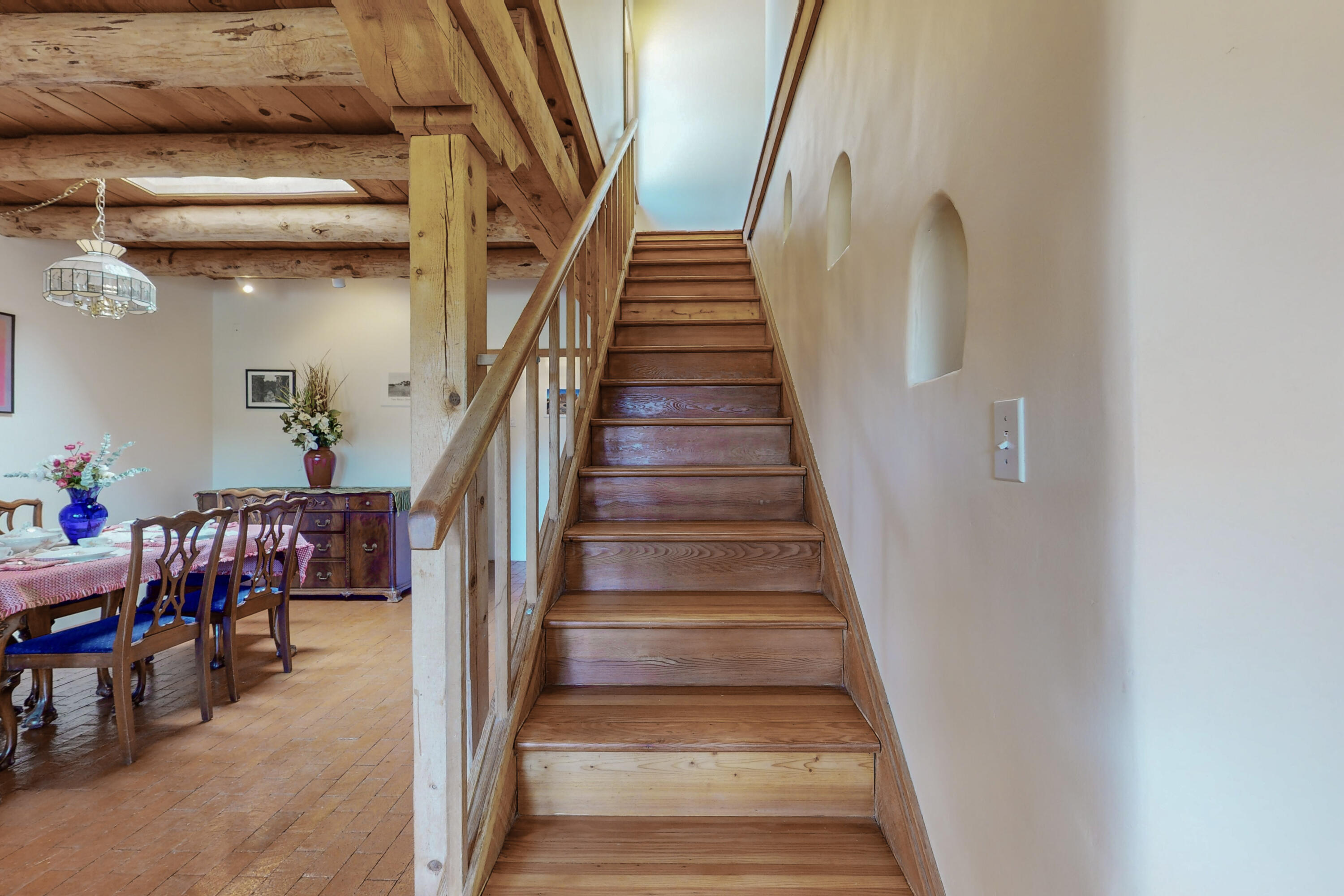 425 La Comunidad NW