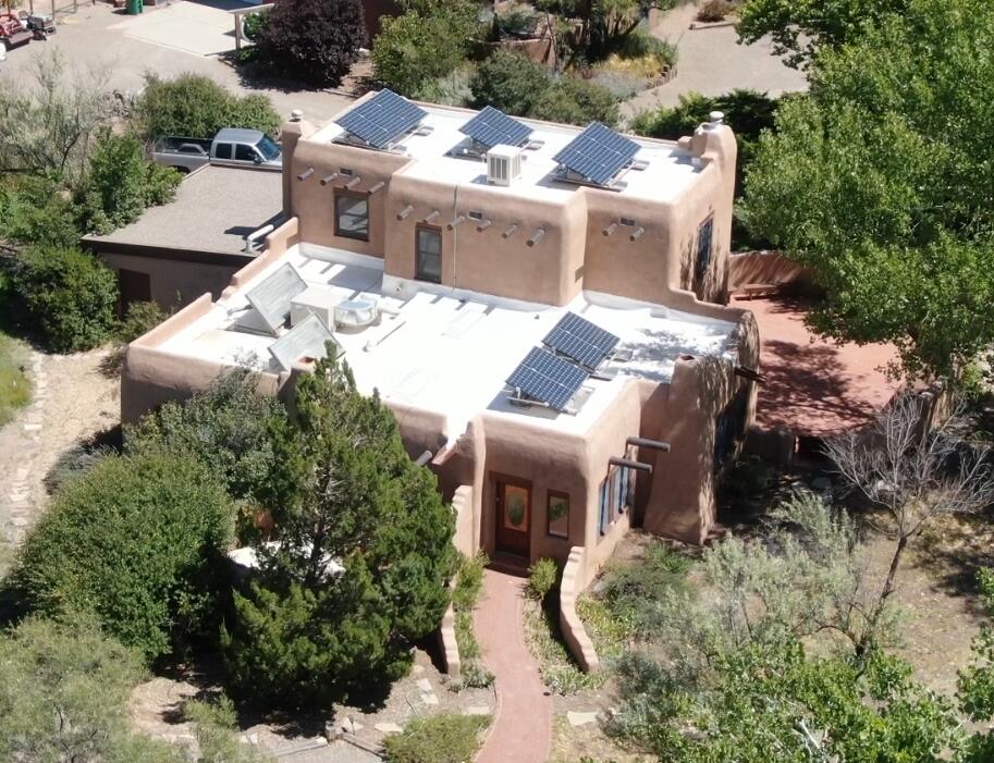 425 La Comunidad NW