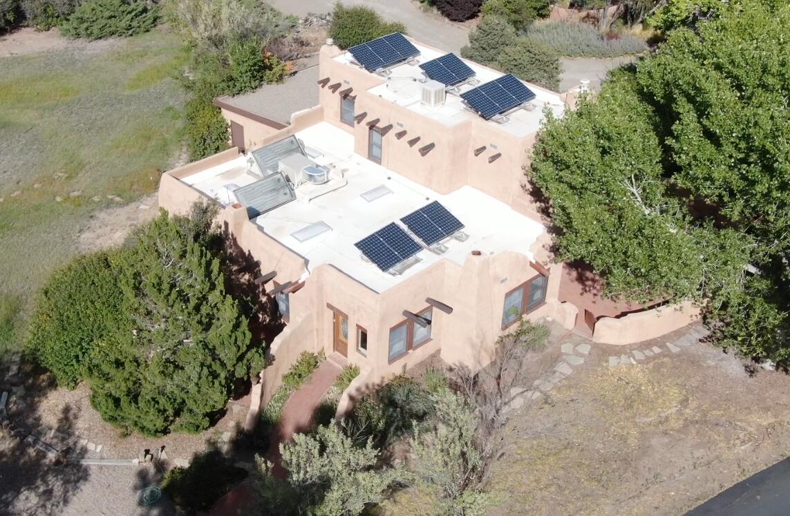 425 La Comunidad NW
