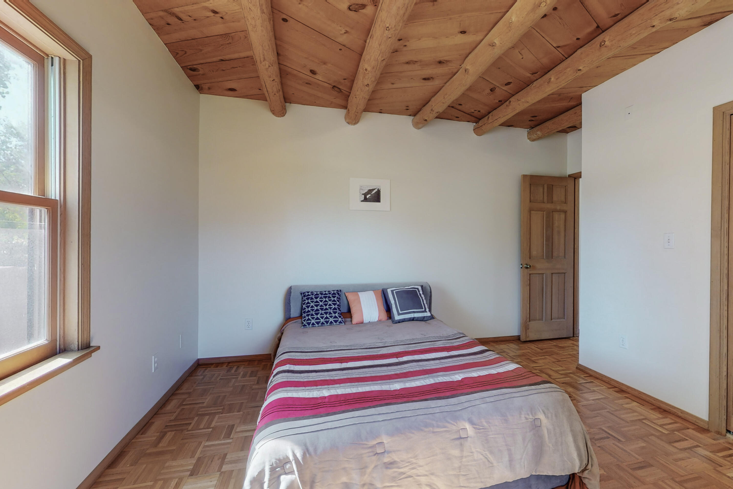 425 La Comunidad NW
