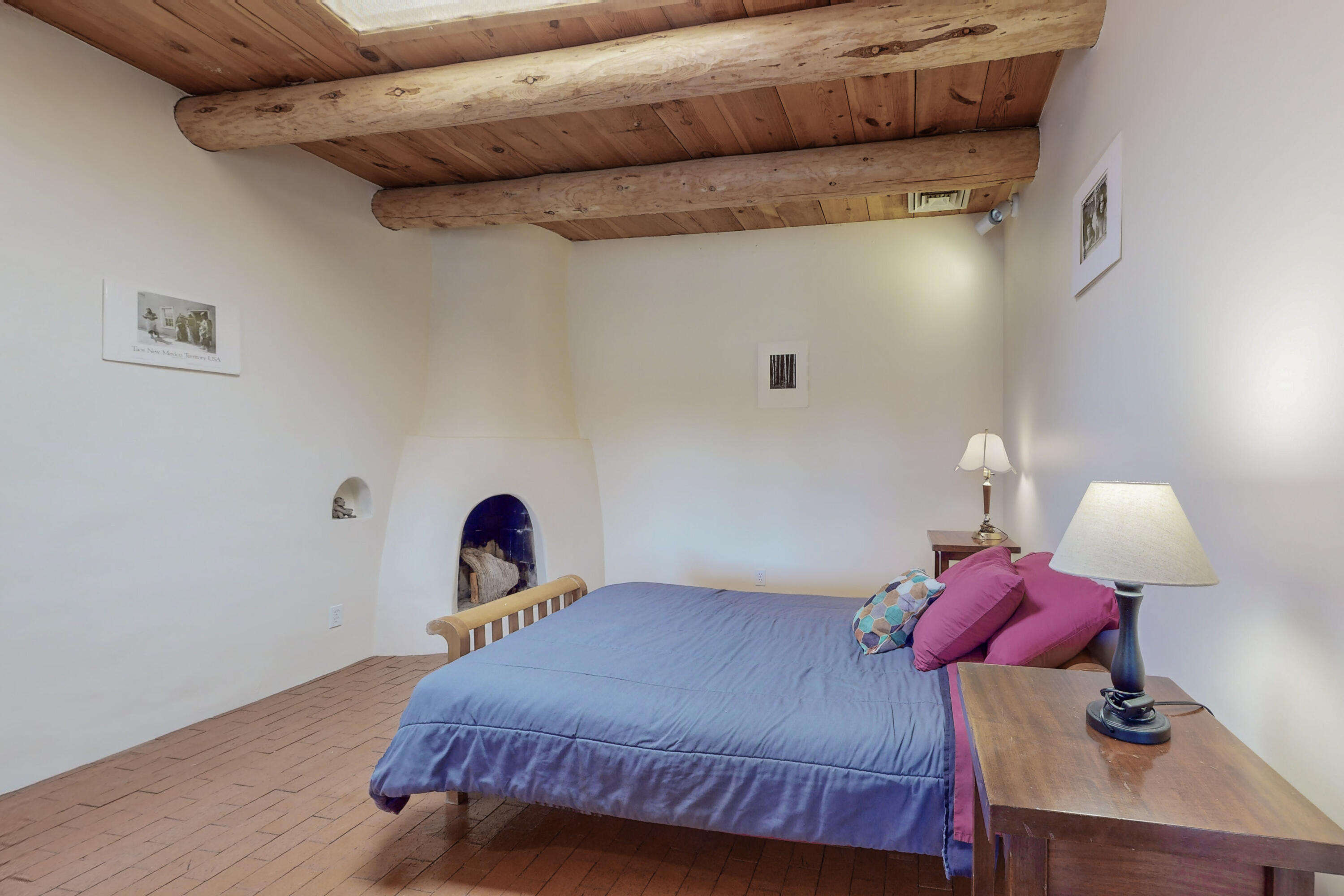 425 La Comunidad NW
