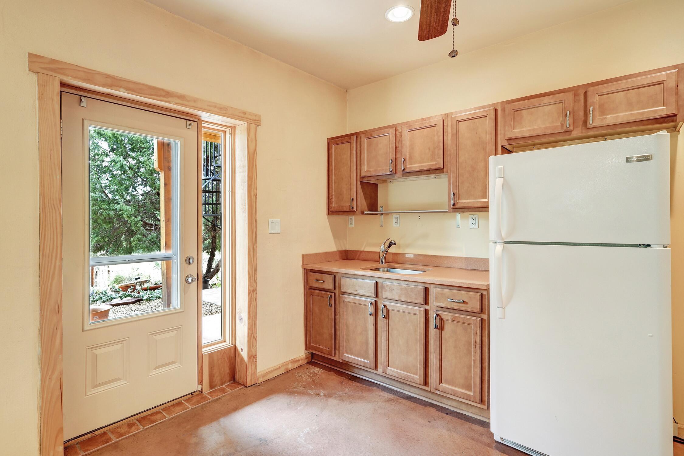39 Easy Street