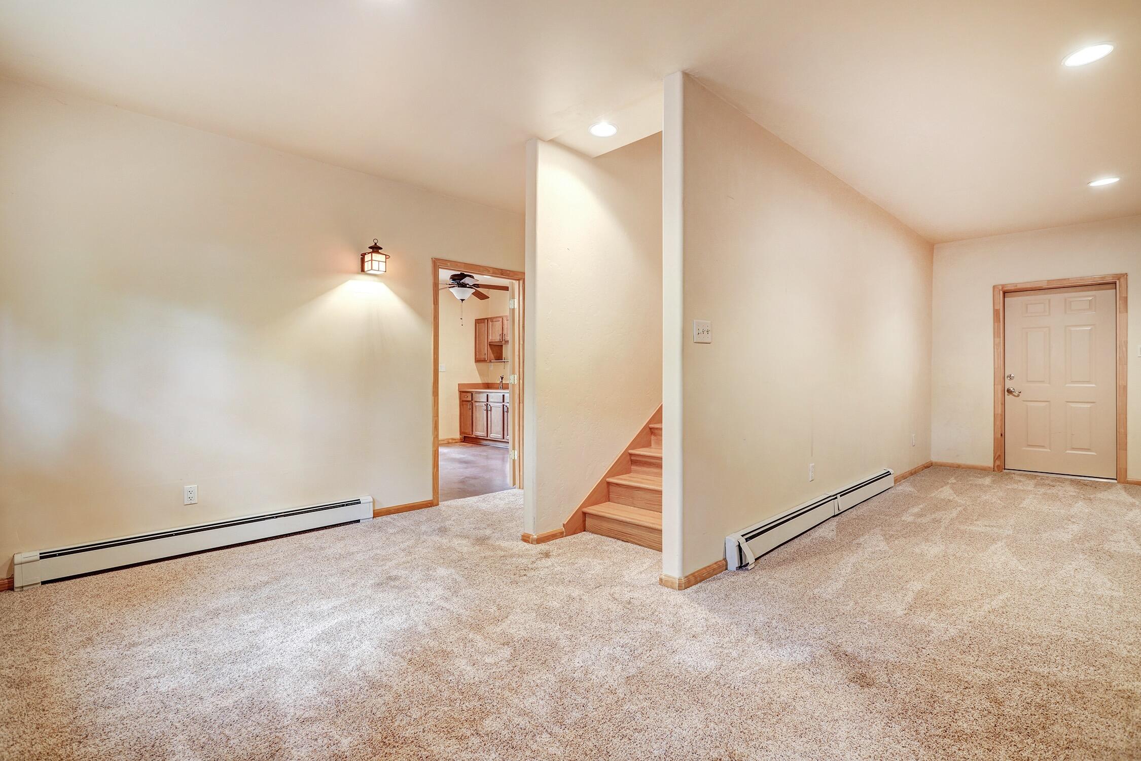 39 Easy Street