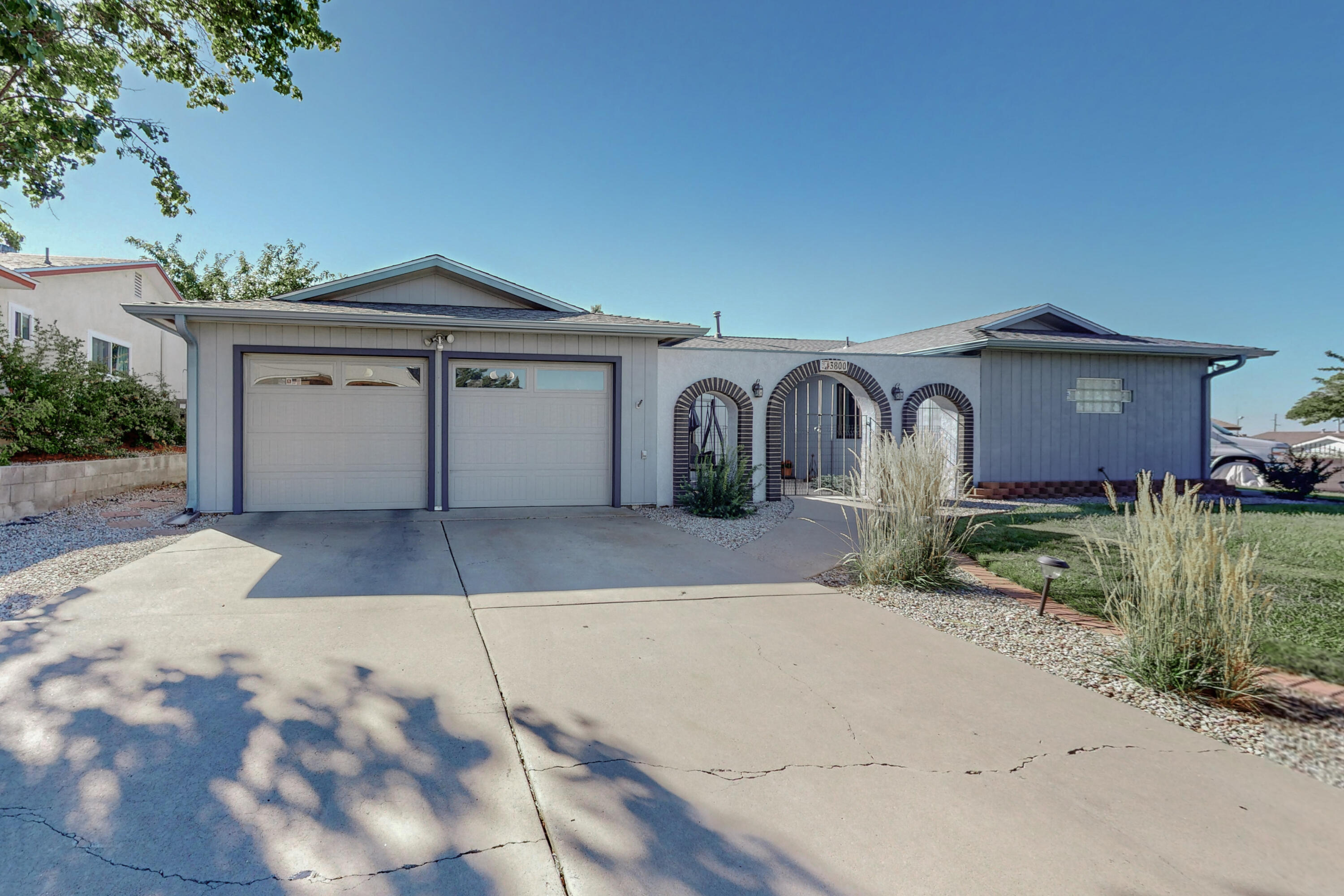 3800 Madrid Drive NE