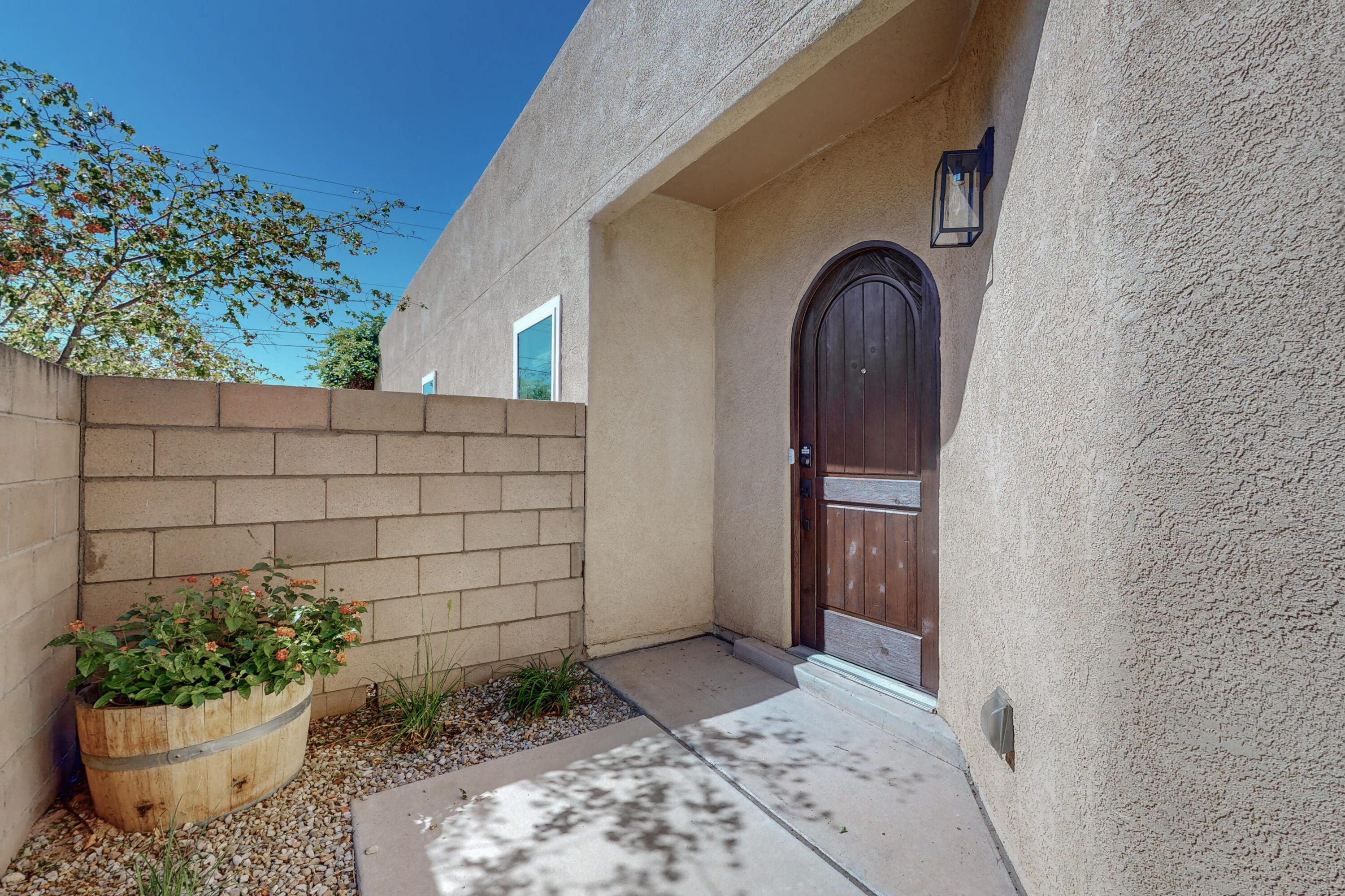 3797 Candelarias Lane NW
