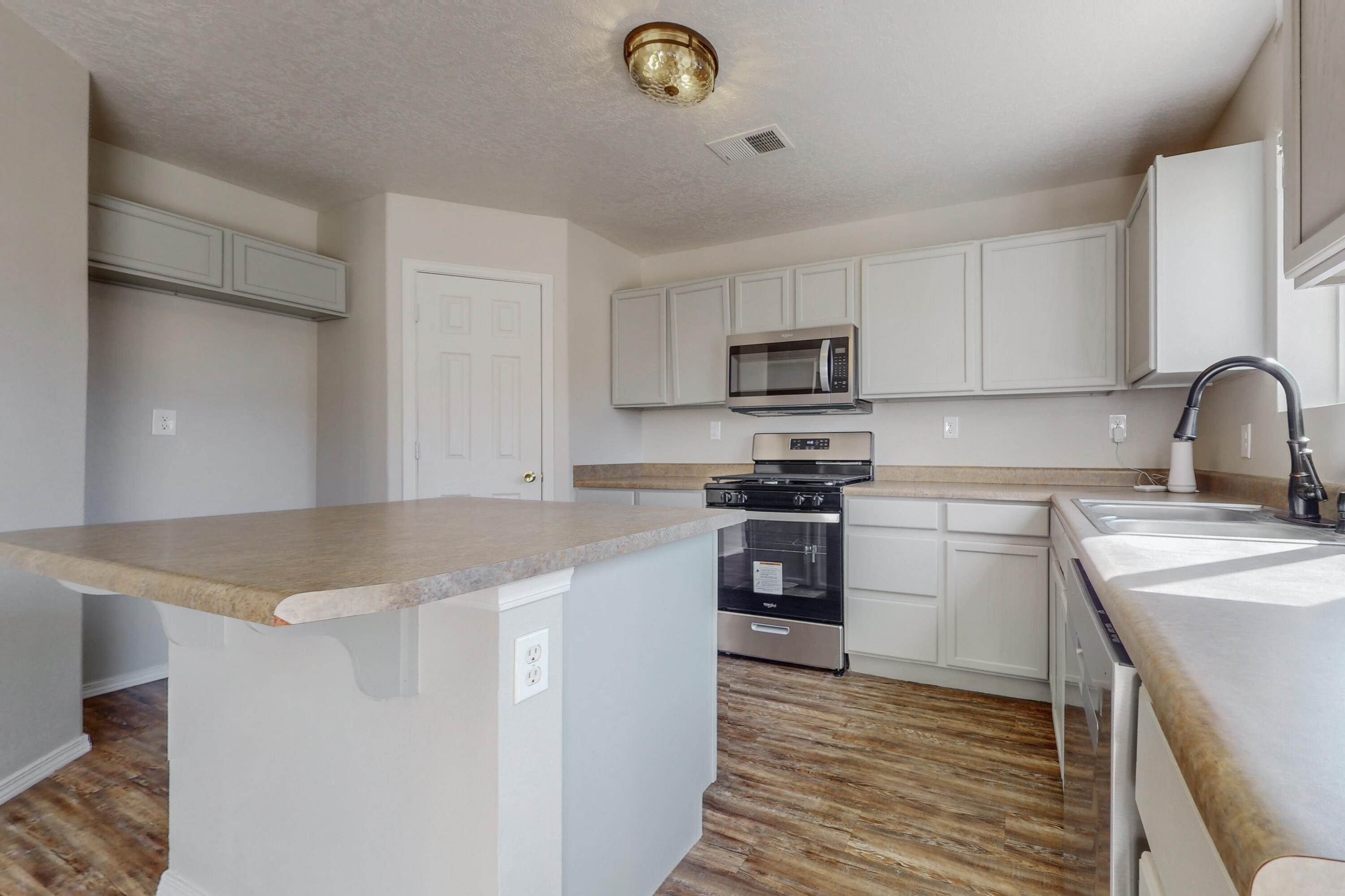 7700 Javelina Road SW