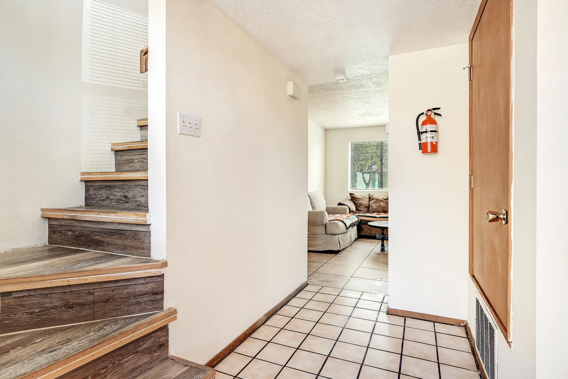1612 Calle De Oriente