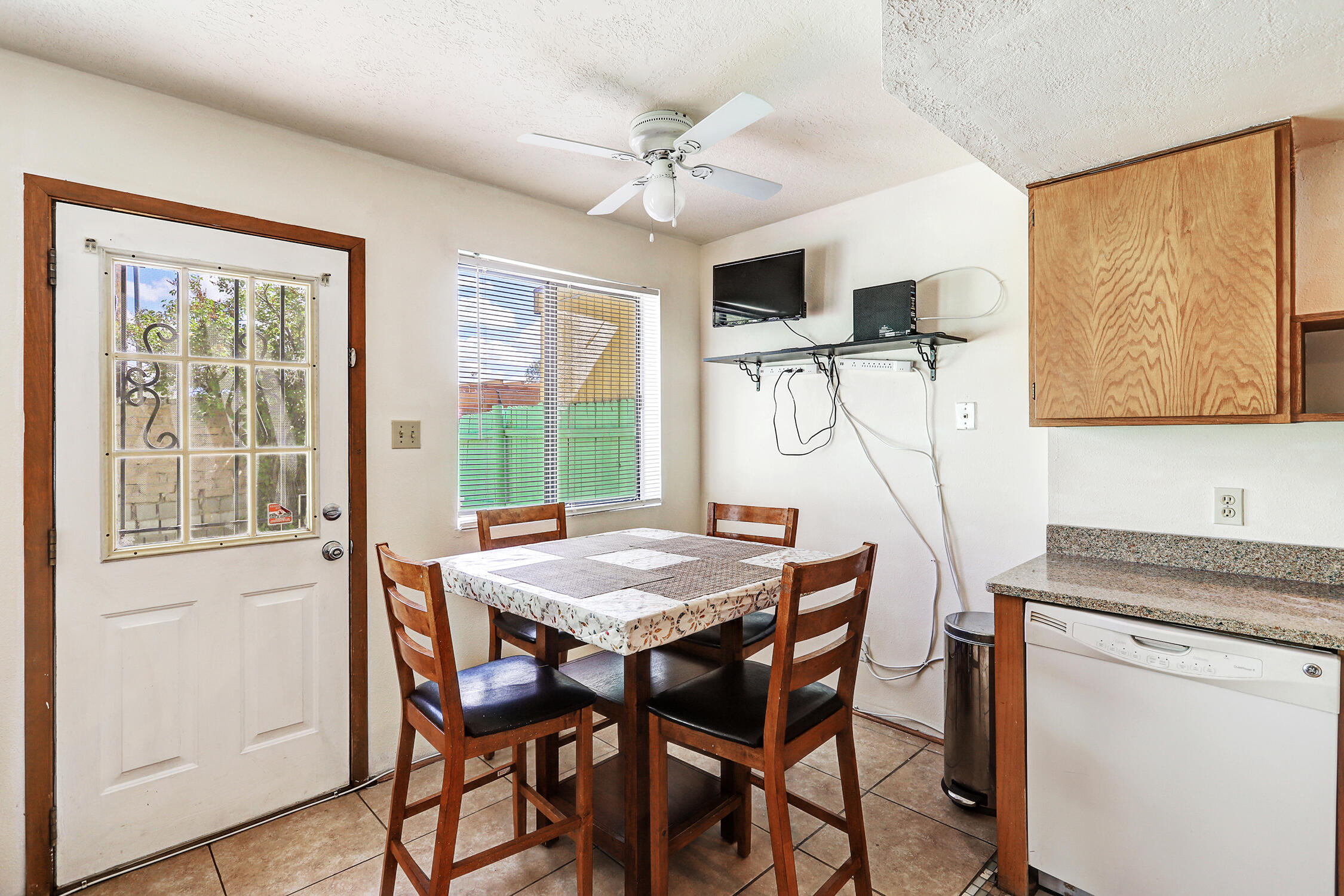 1612 Calle De Oriente