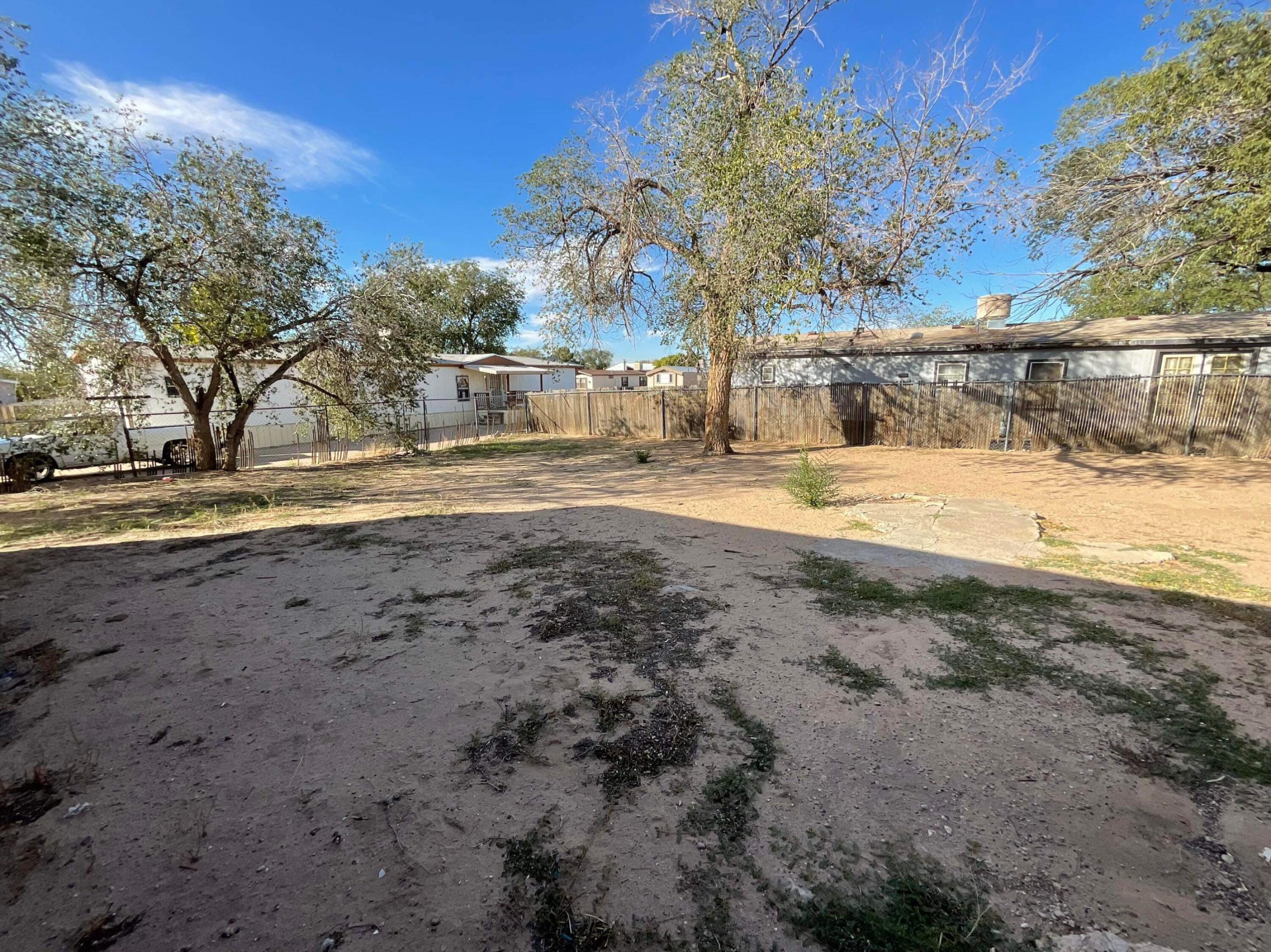 4036 Sunset Gardens Road SW