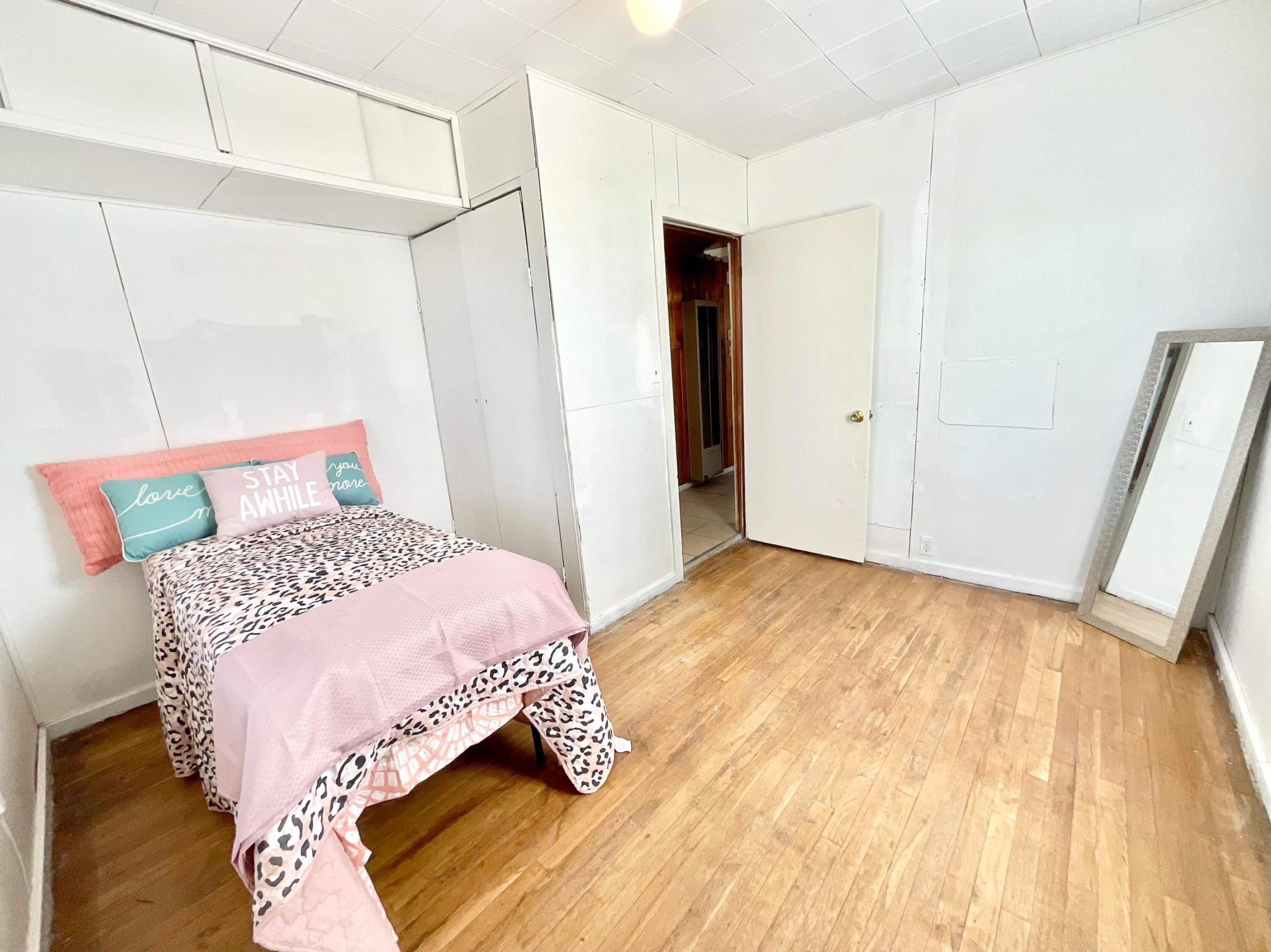 4036 Sunset Gardens Road SW