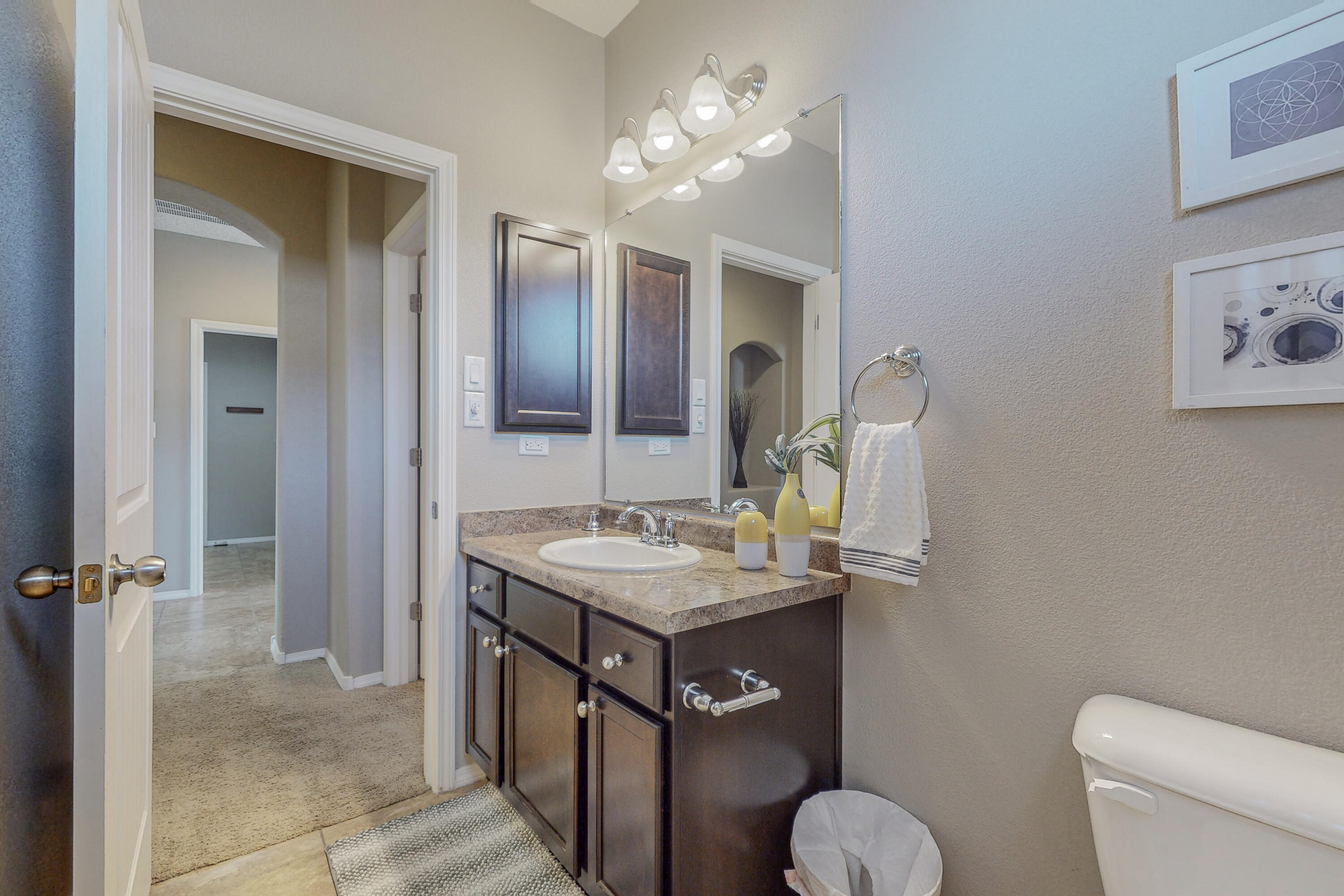 122 Landing Trail NE
