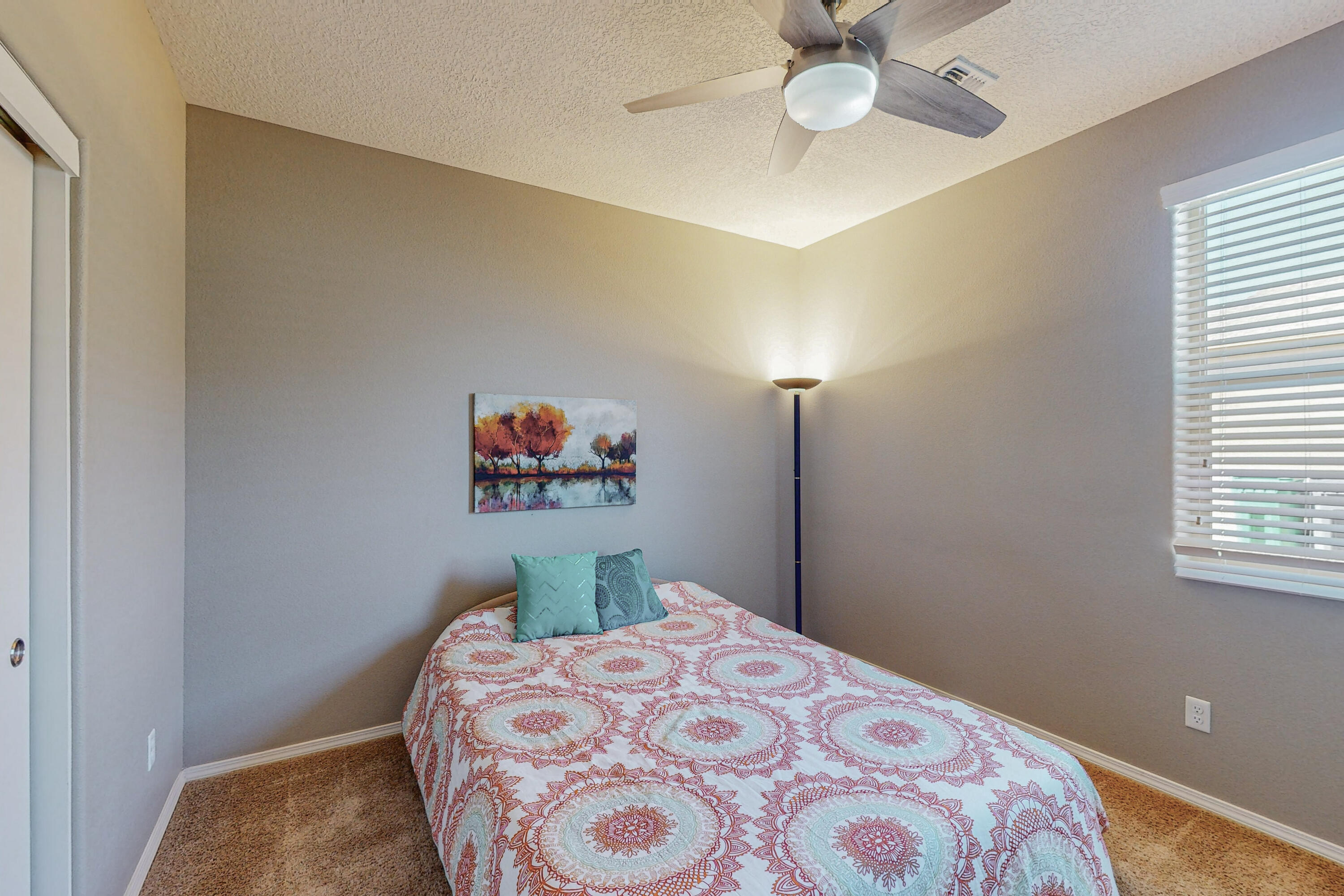 122 Landing Trail NE