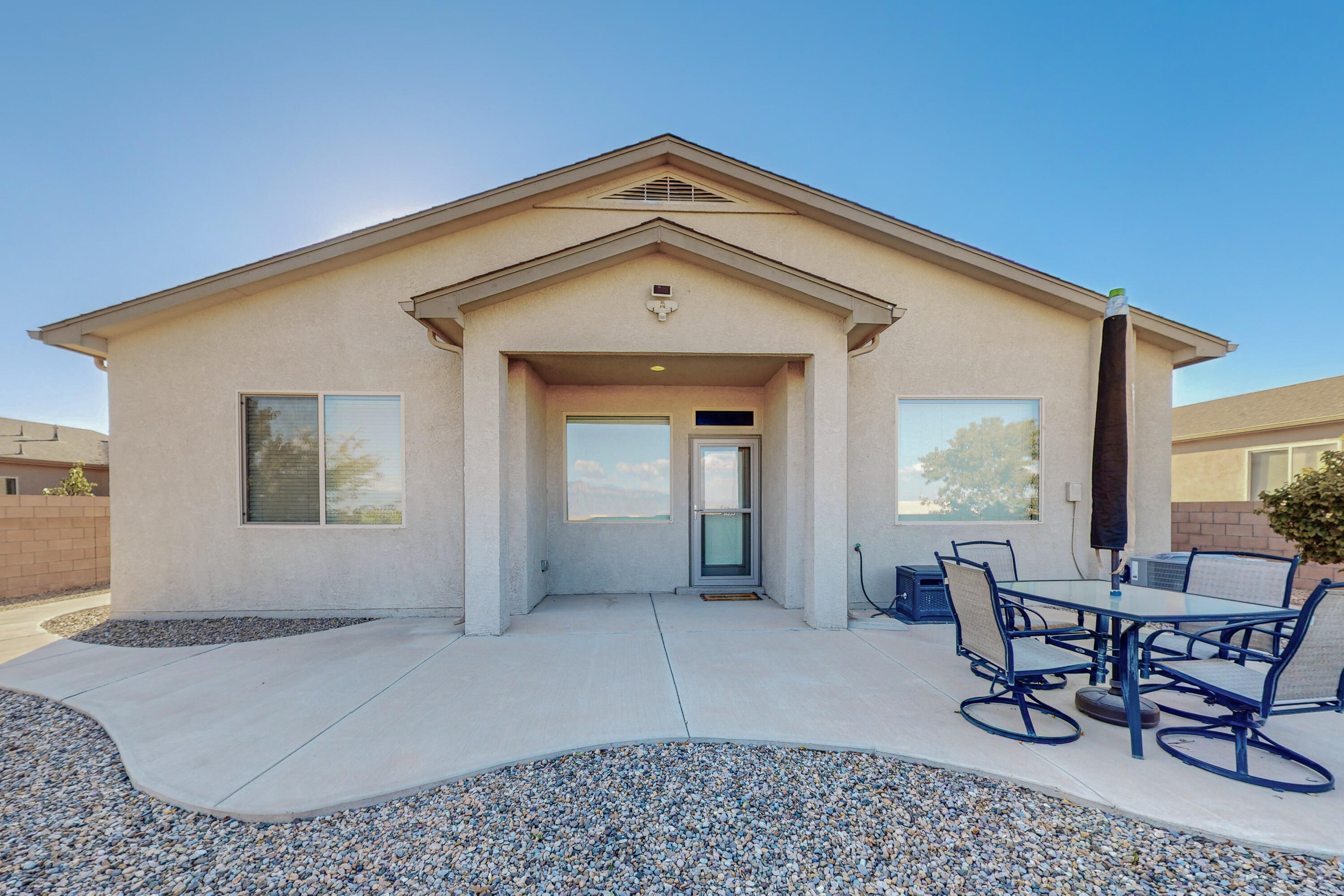 122 Landing Trail NE
