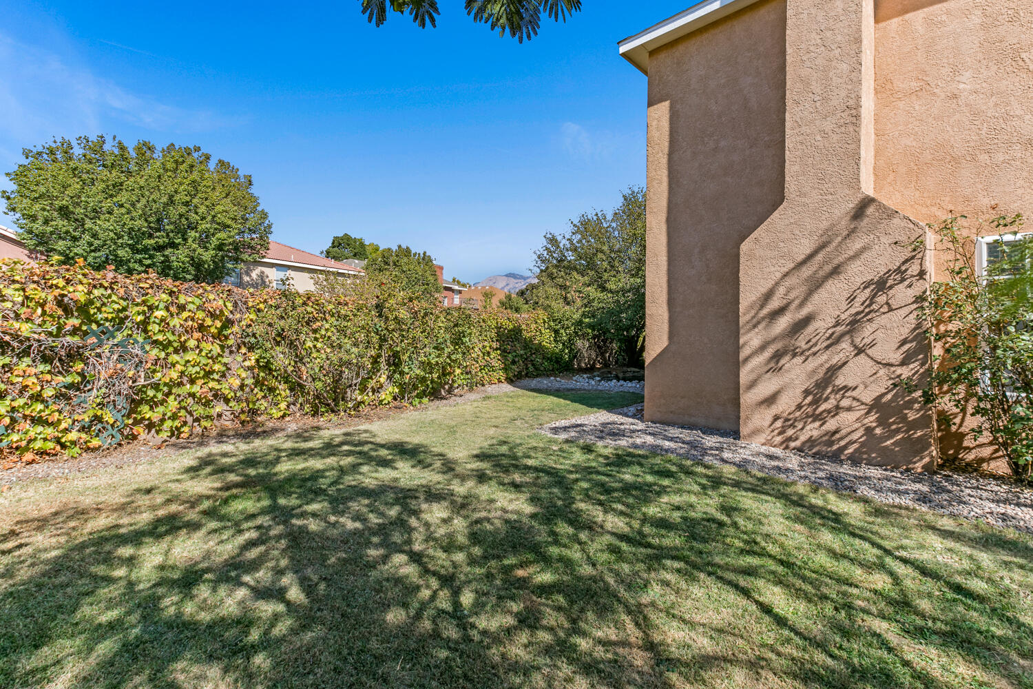 6809 El Modesto Court NE