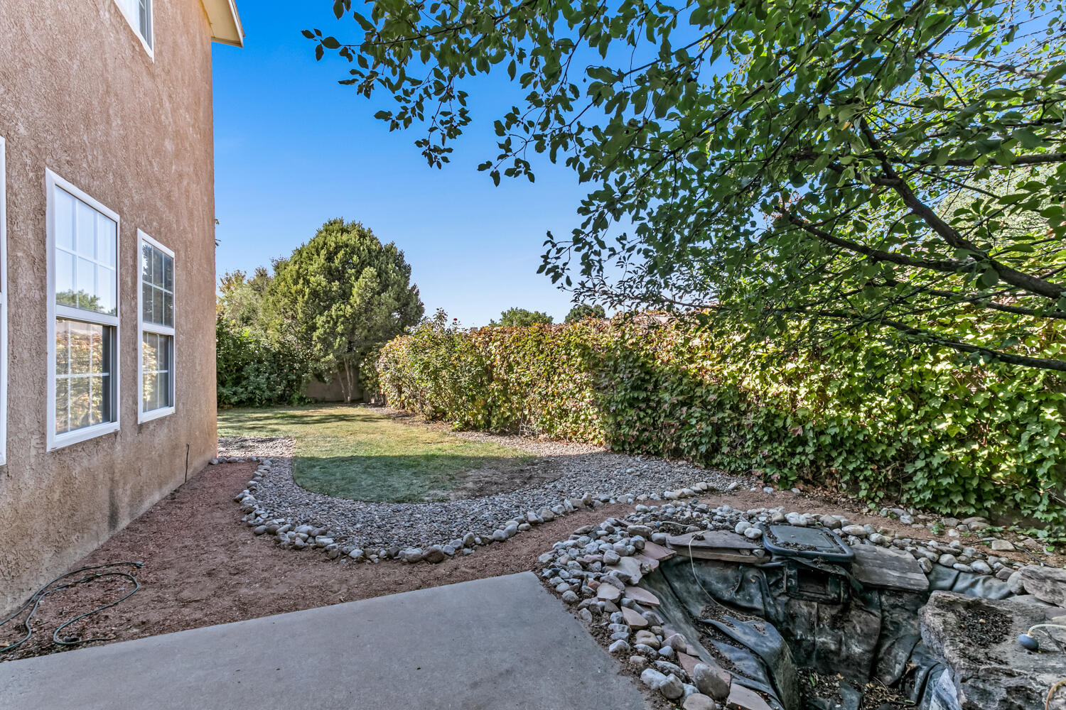6809 El Modesto Court NE