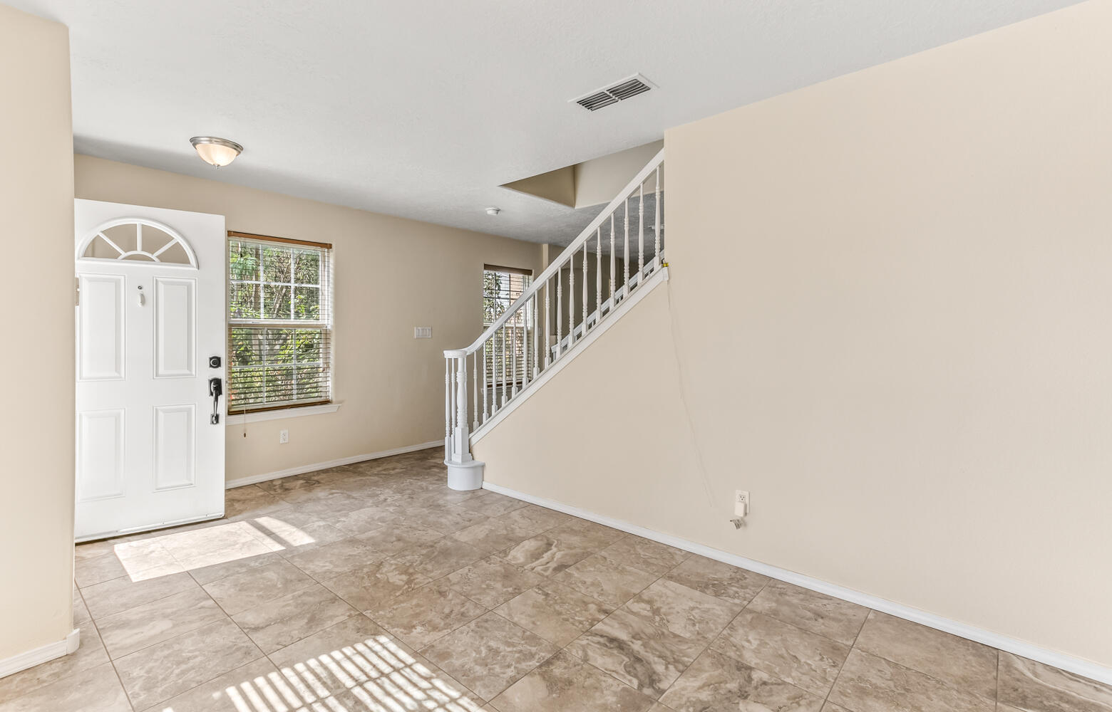 6809 El Modesto Court NE