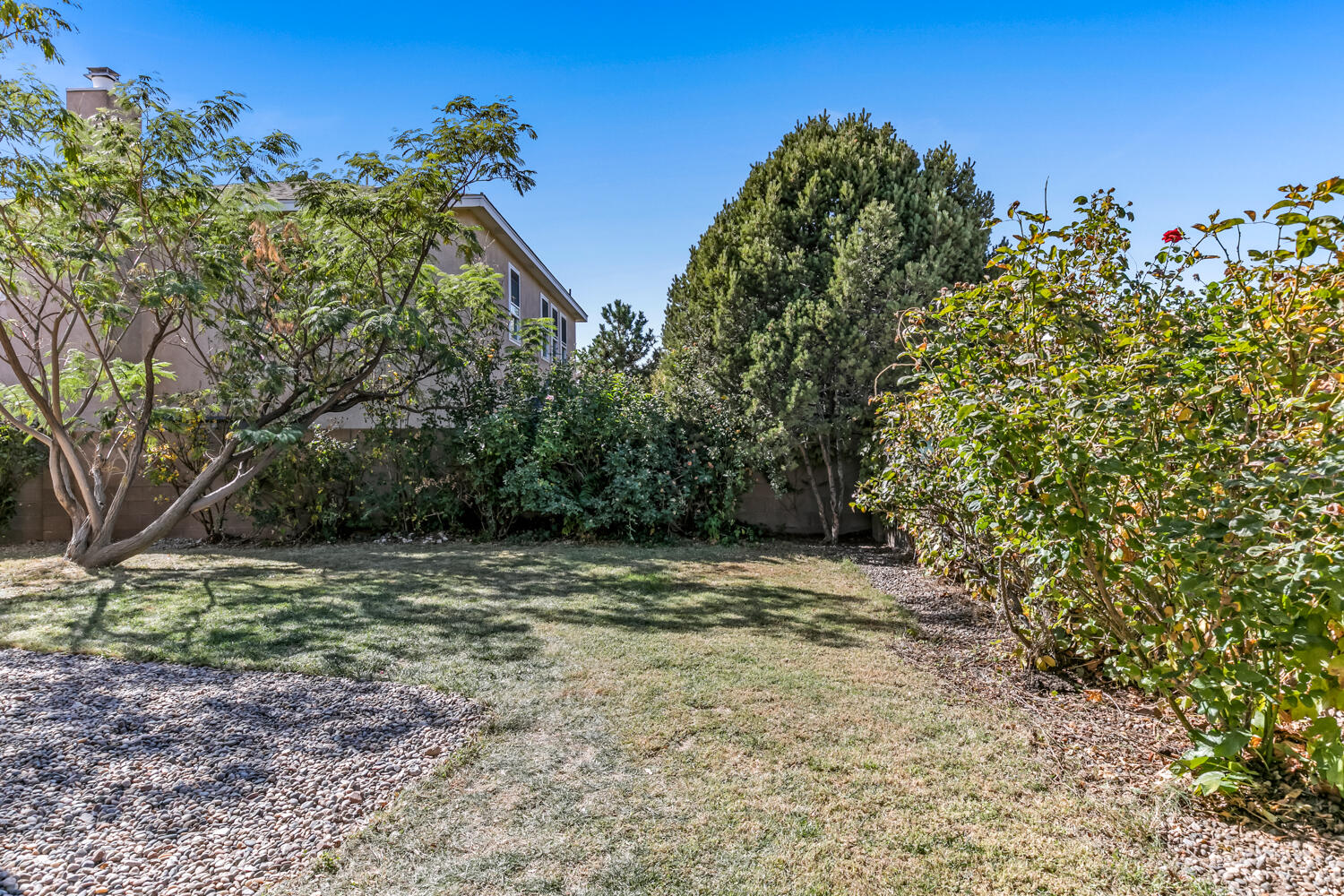 6809 El Modesto Court NE