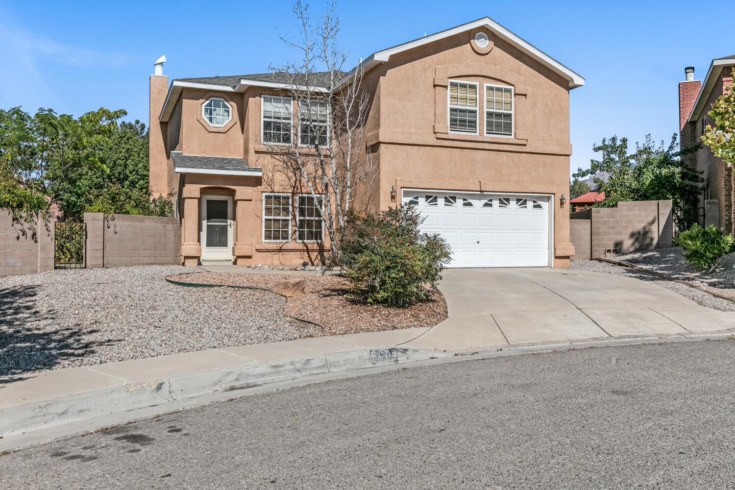 6809 El Modesto Court NE