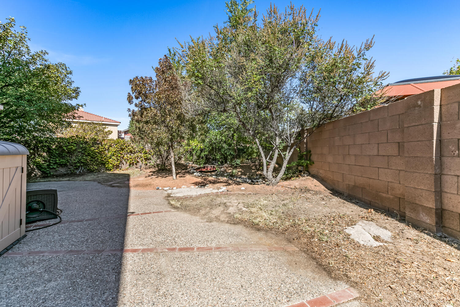6809 El Modesto Court NE