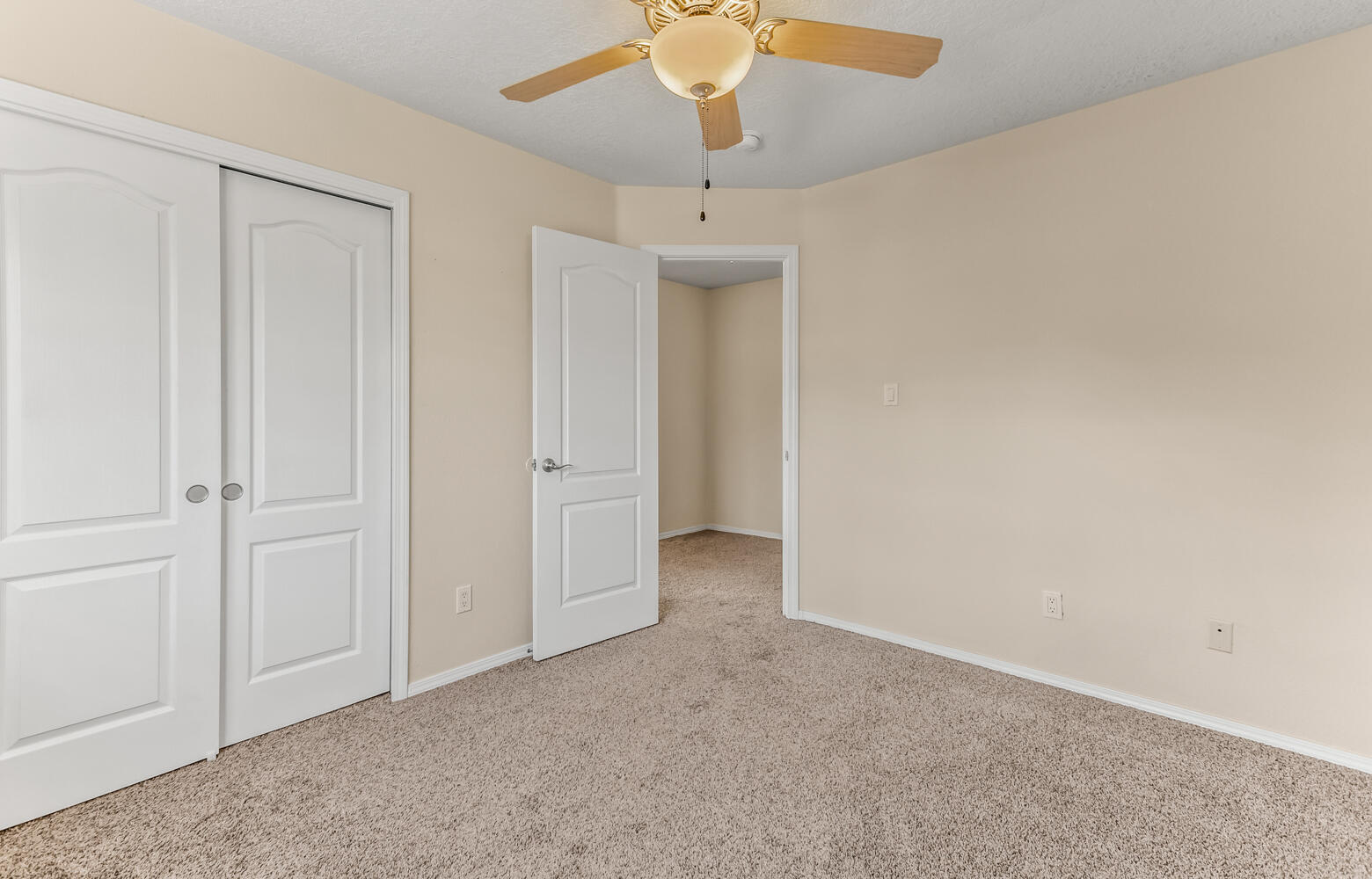 6809 El Modesto Court NE