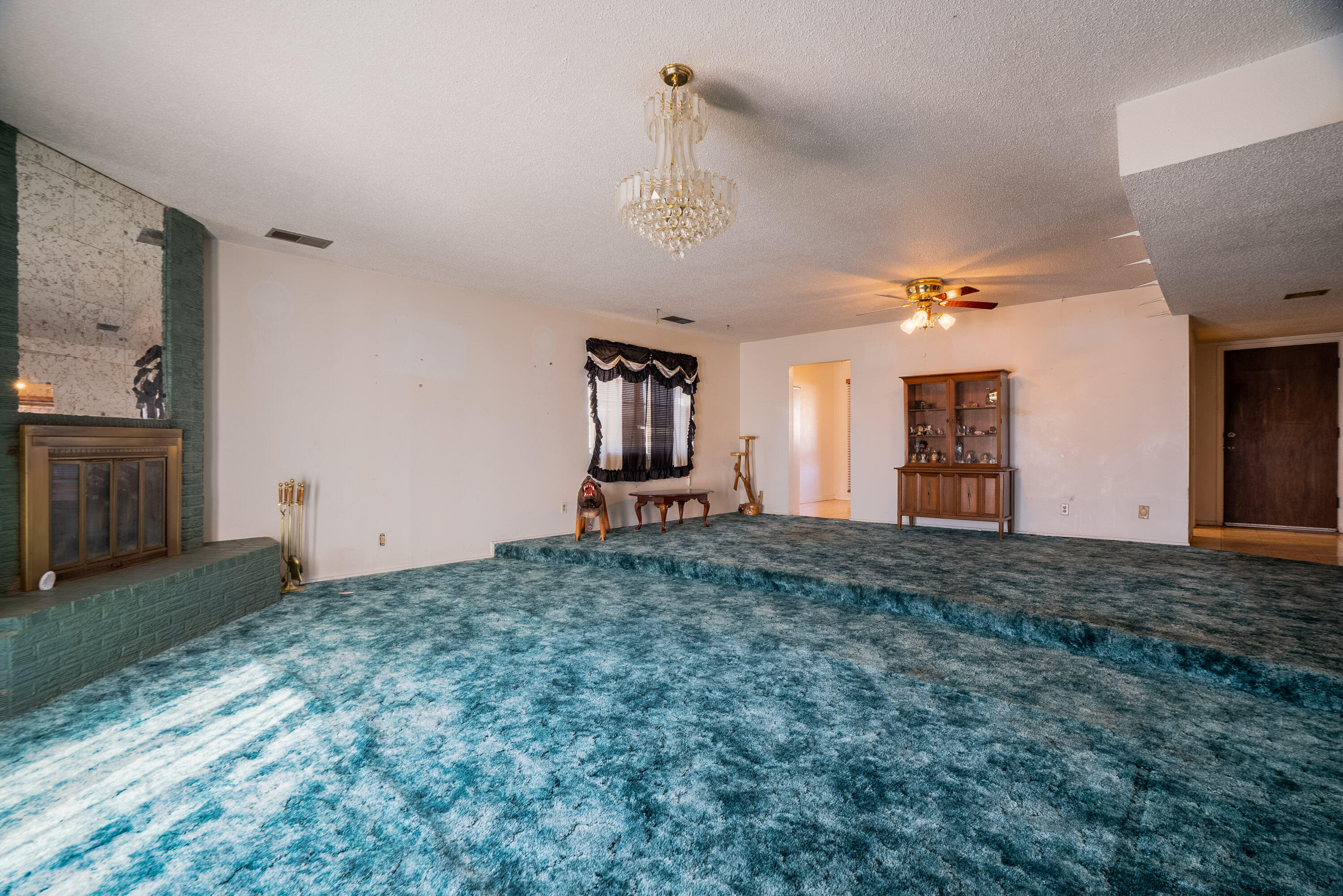 301 Hillandale Avenue