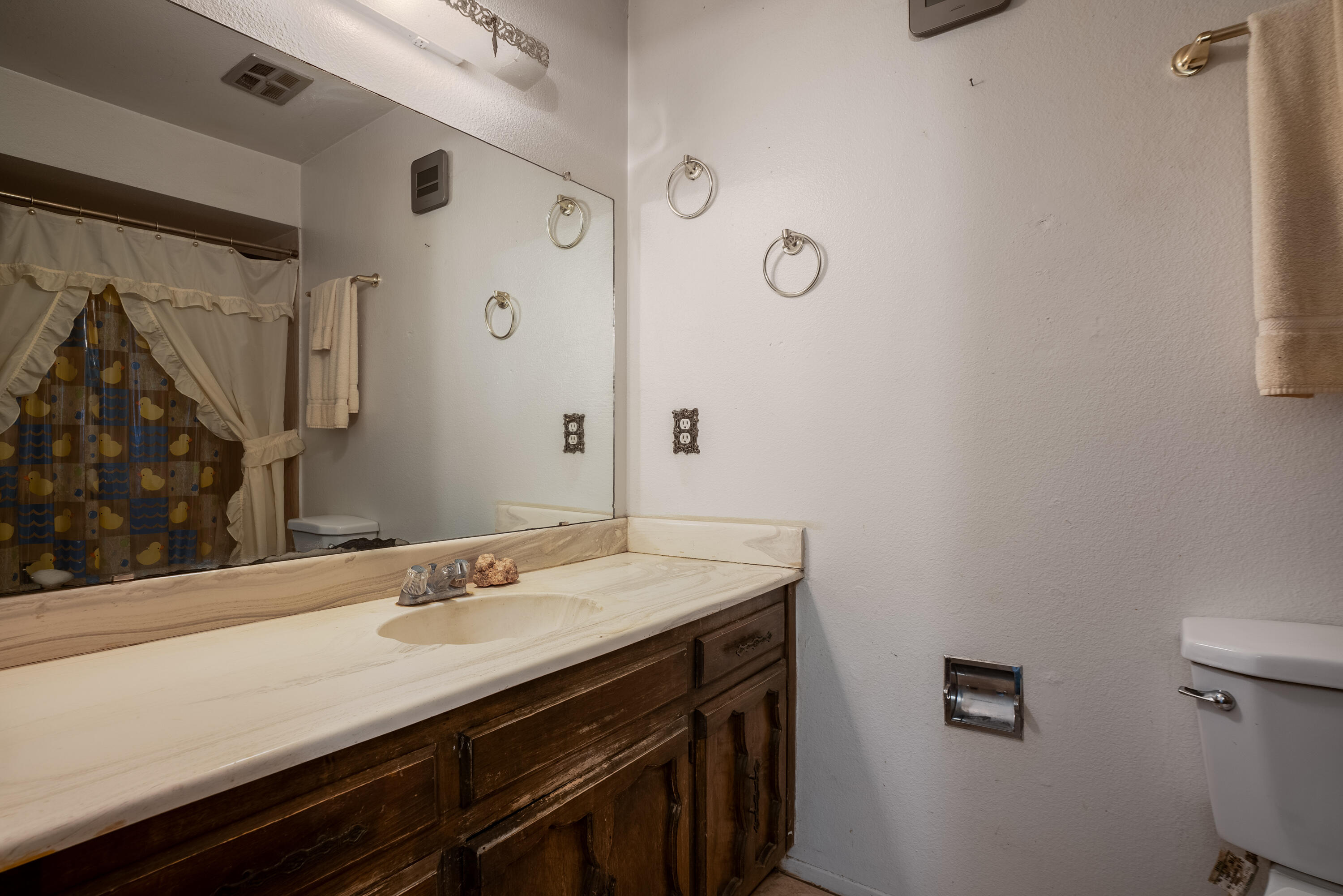 301 Hillandale Avenue