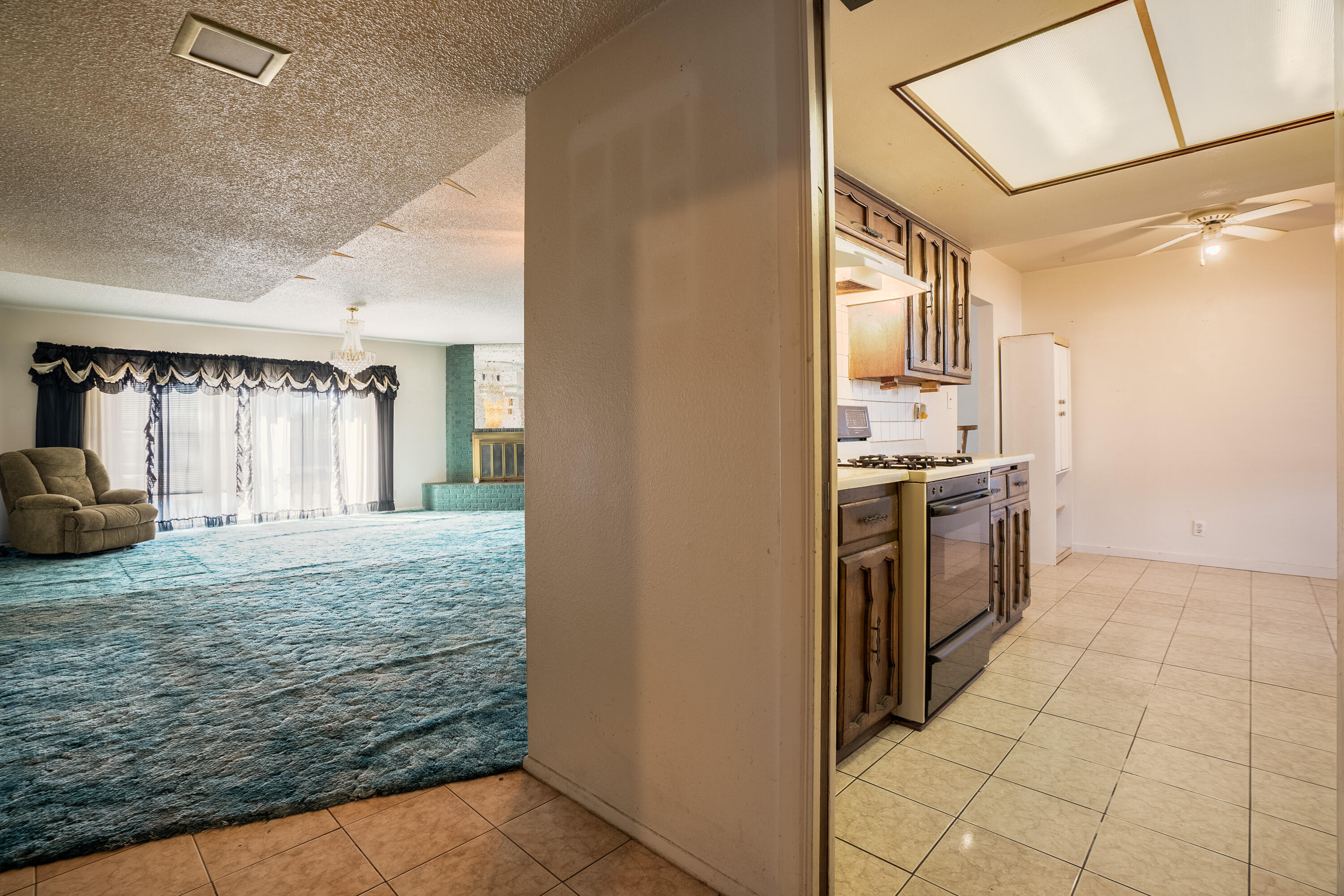 301 Hillandale Avenue